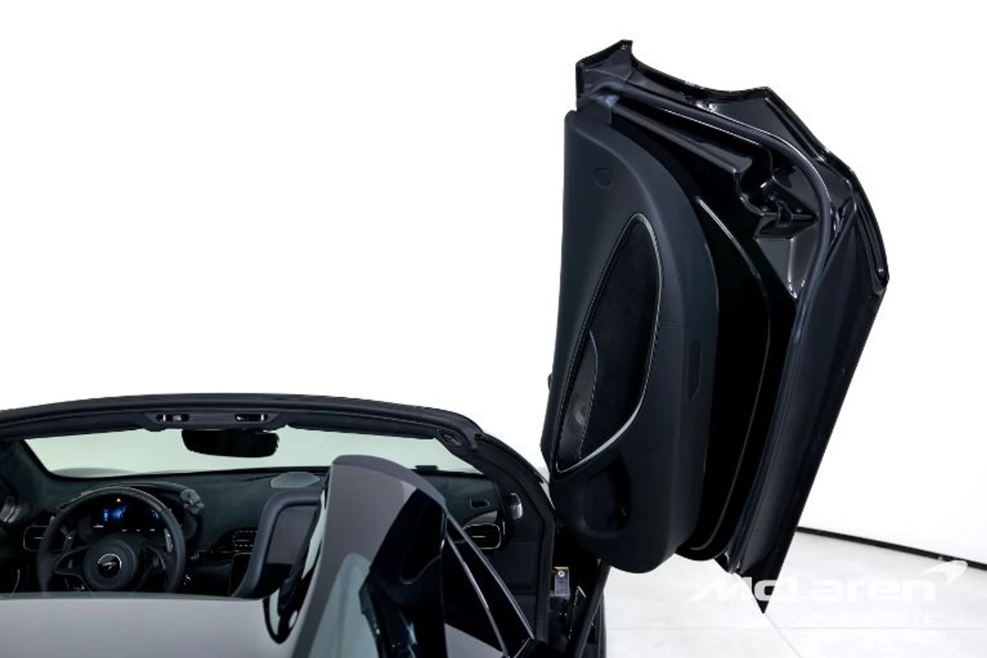 mph017_3874353971_New_2026_Mc_Laren_Artura_Spider_d55e4f9005