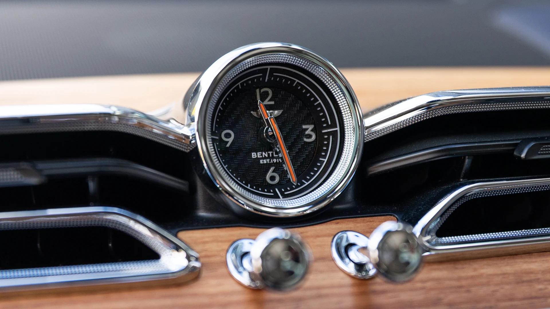 mph017_3874785349_4558189d4a20444c853f453cb5fc6436_e446367f9a