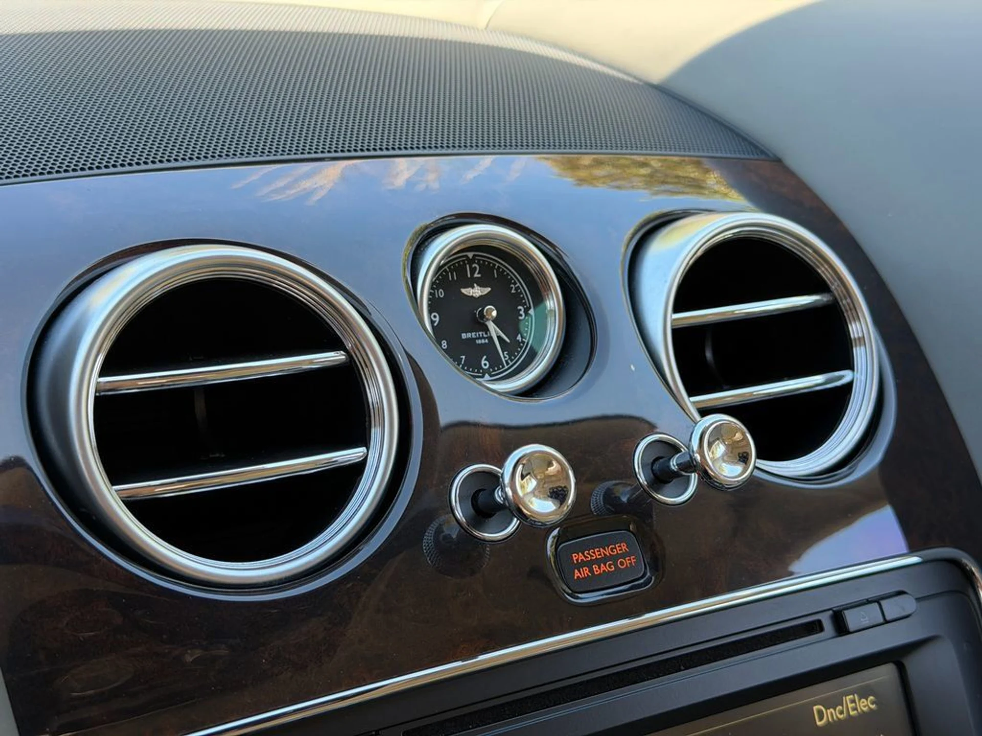 mph017_3875503719_2d6bc3ee92e34ddf848e7ec5e1dda389_c13564c86c