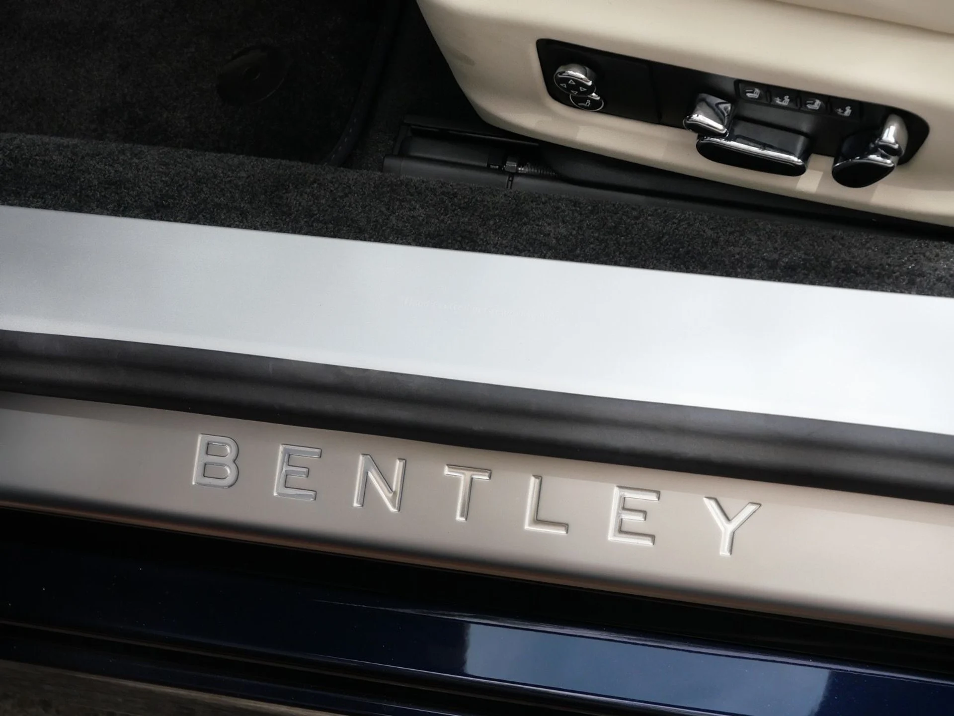 mph017_3876815348_c2bfe0931506bb6b51bc7ce80623b364x_69b89b01ed