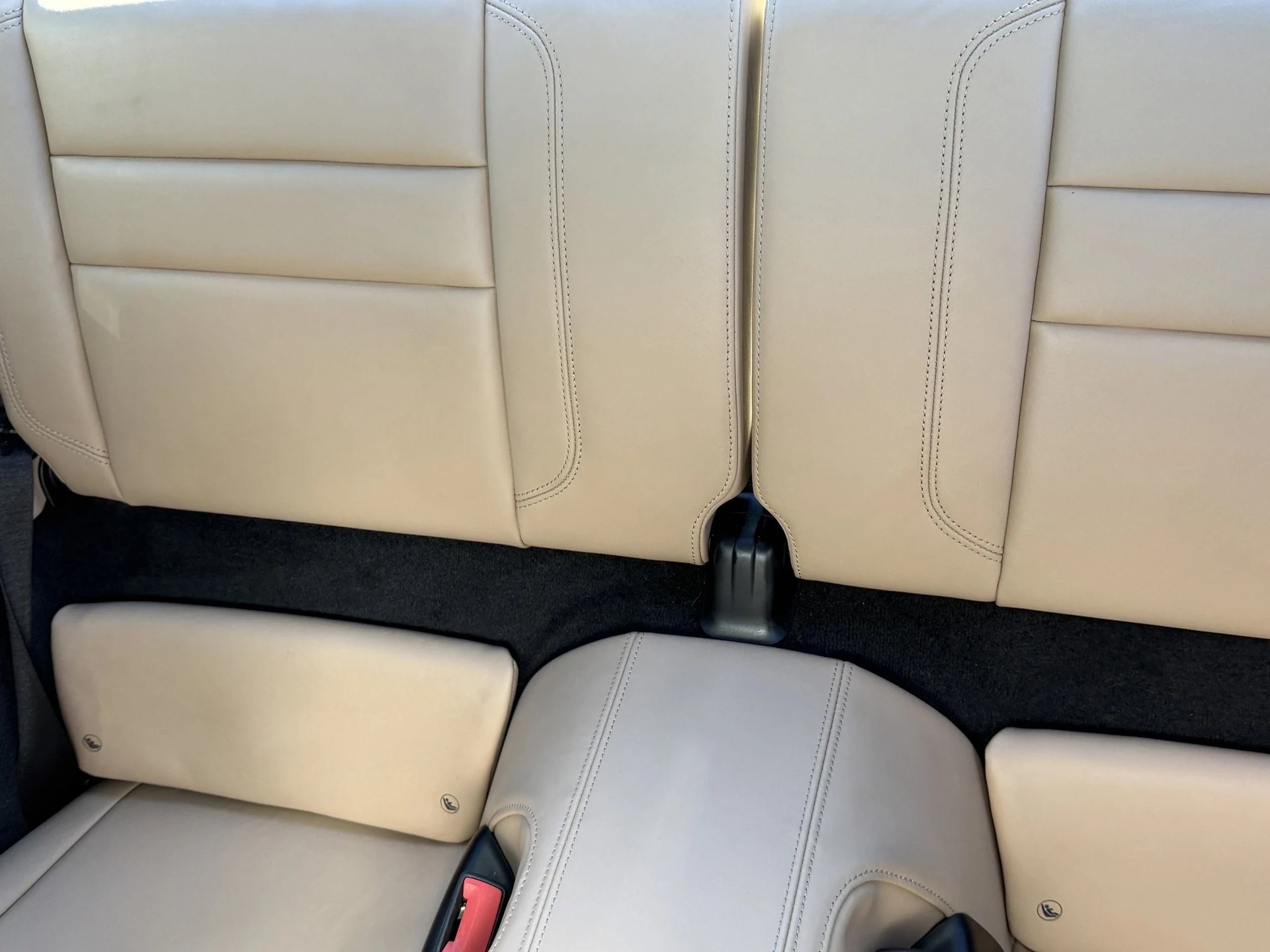 mph017_3877726815_086a2d5830f799a8150e6faa435b8763x_d27893530b