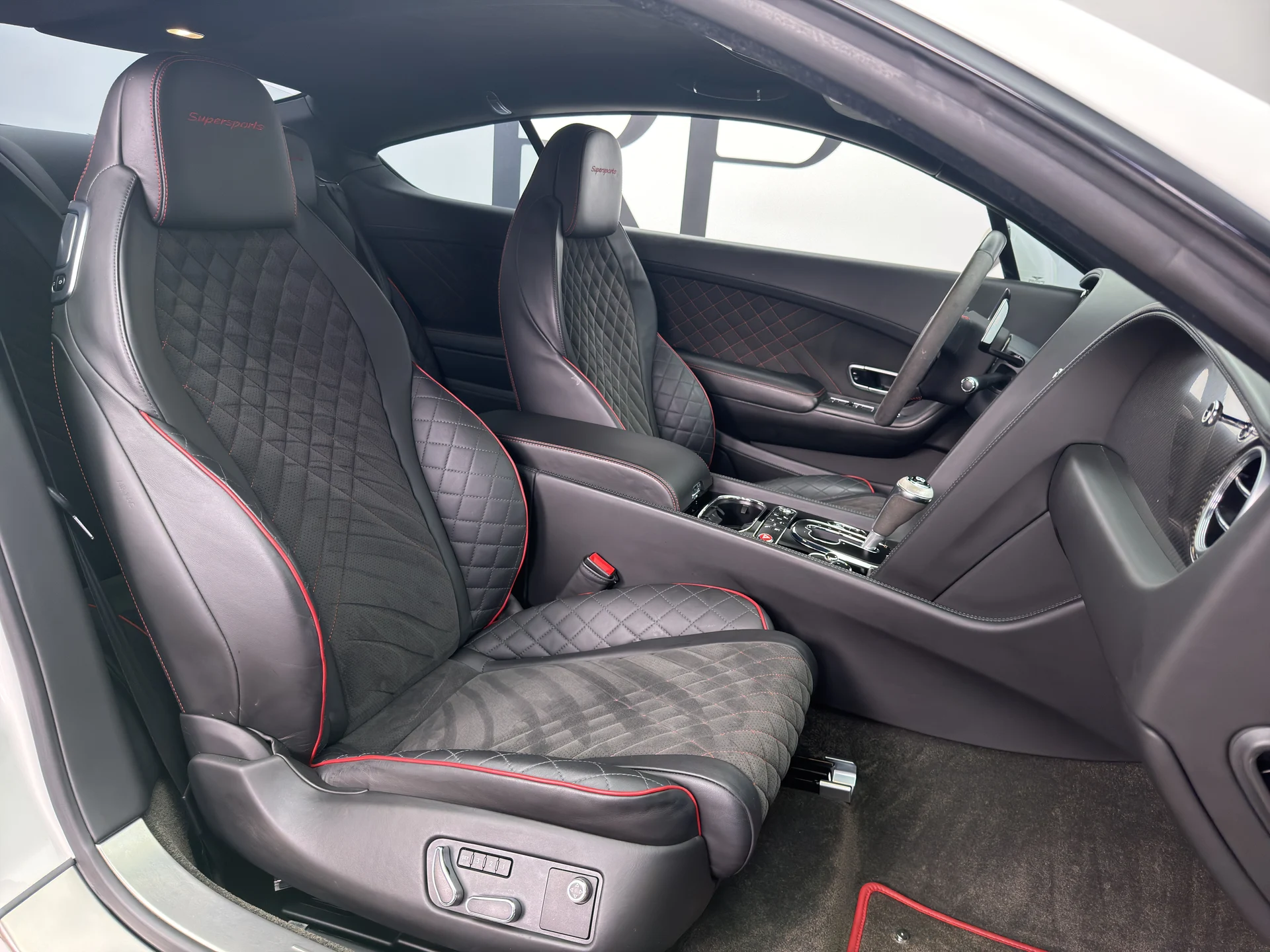 mph017_3877728175_RPA_3405_interior_005_99db2cb820