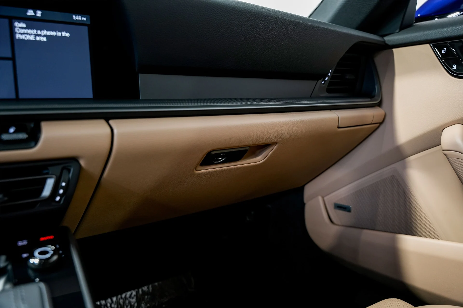 mph017_3879500458_41b8184a6c8e3f923f75a174031ed3c3x_37c0a0353d