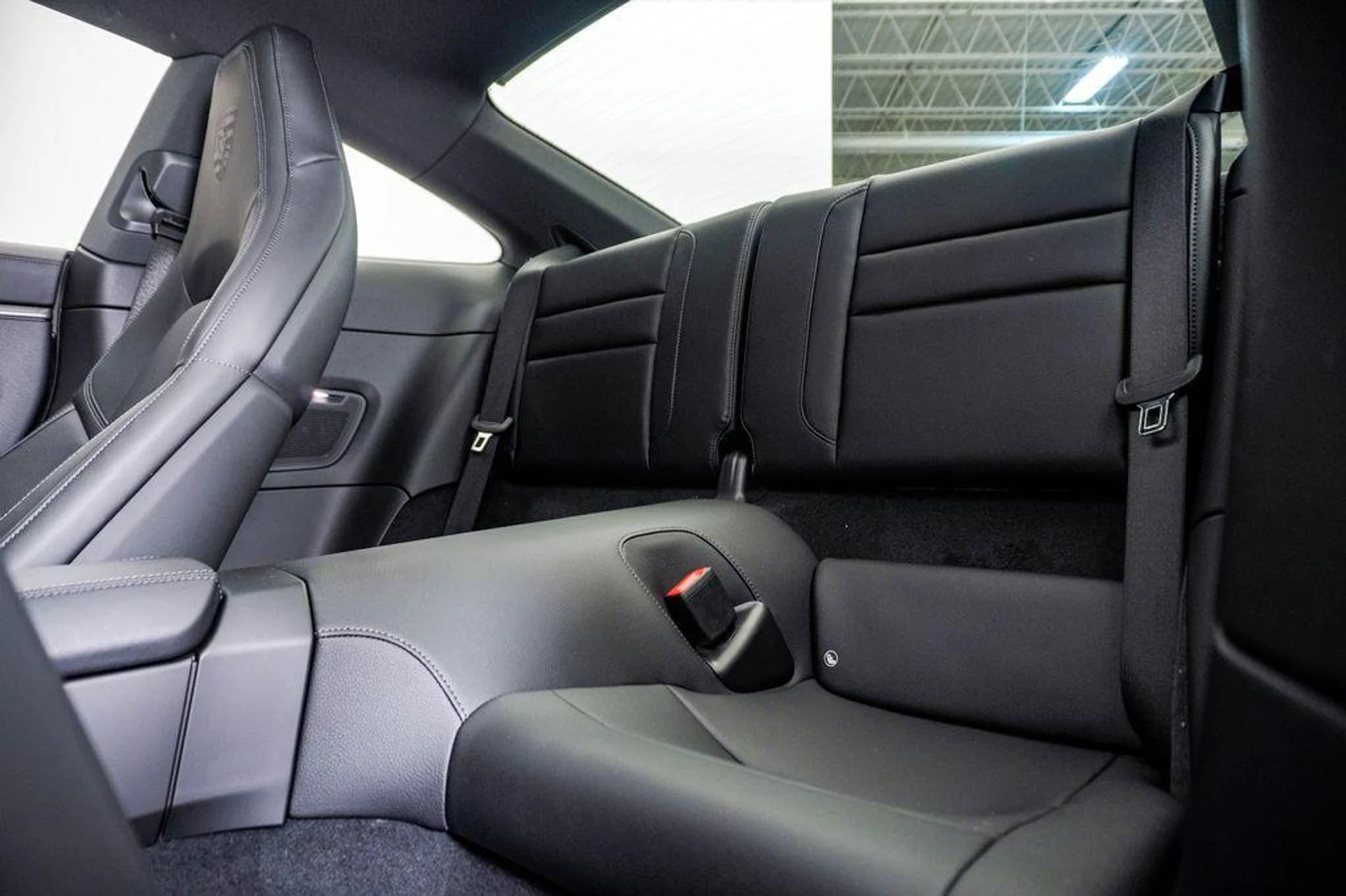 mph017_388912882_O5_N_Pbsf4d_Sm_N_Fn0_S0j_Jh85_VK_Vg_E_3589c28b64