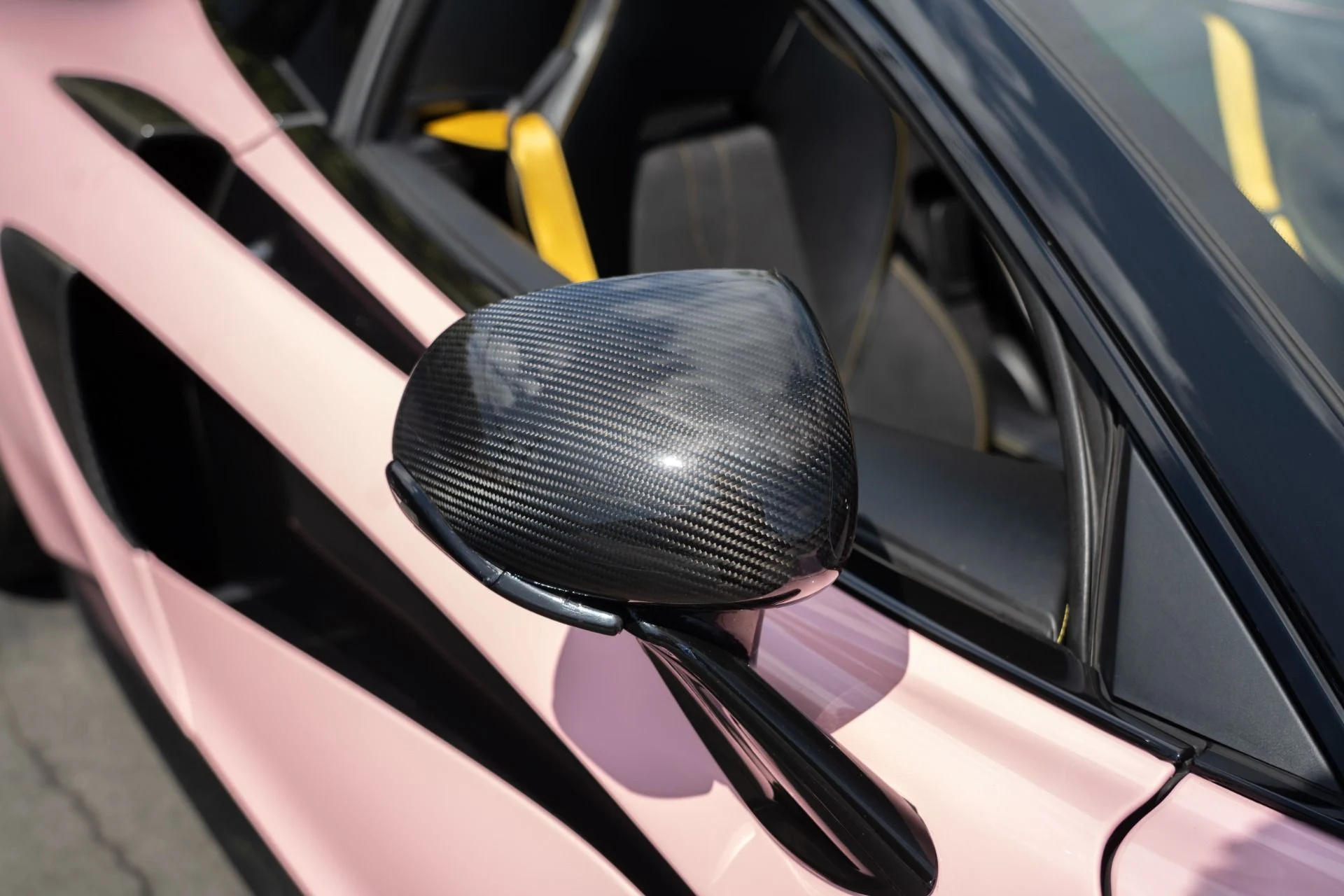 mph017_3897320224_Used_2018_Mc_Laren_570_S_Spider_1757711863_7a457b02e0
