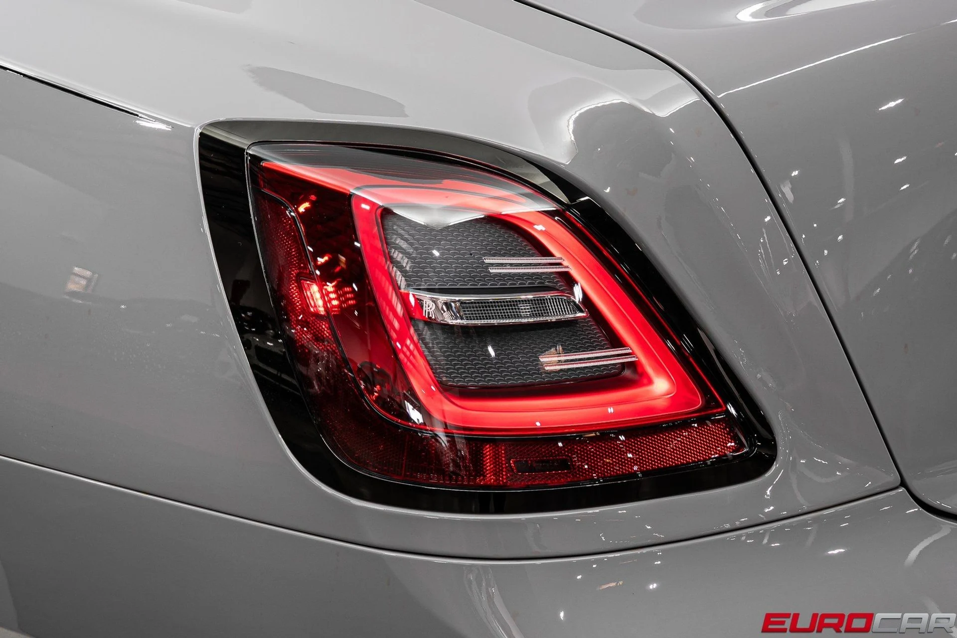 mph017_3915272931_image_18_364340d45e