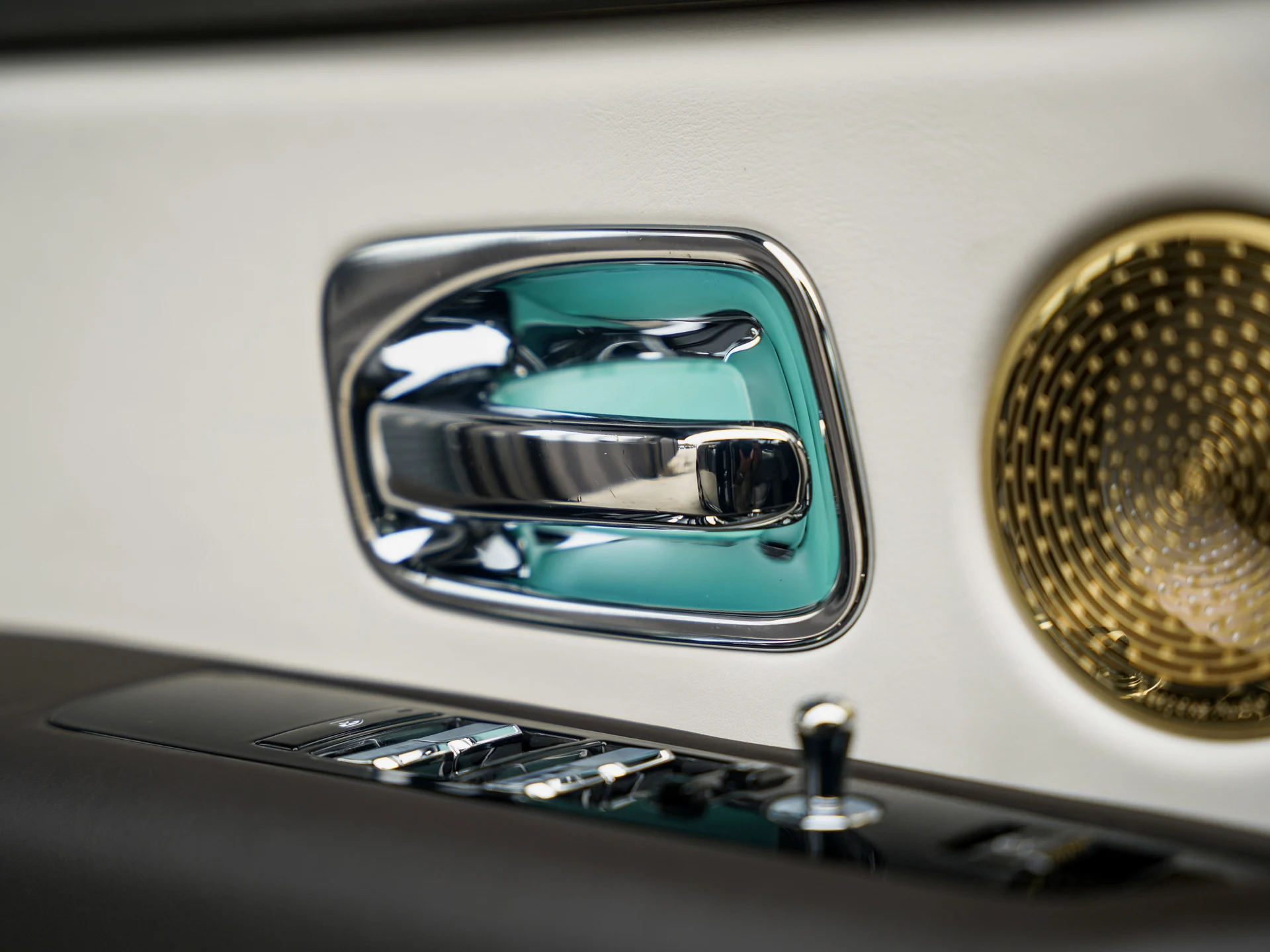 mph017_3920280609_18_7508bb399a