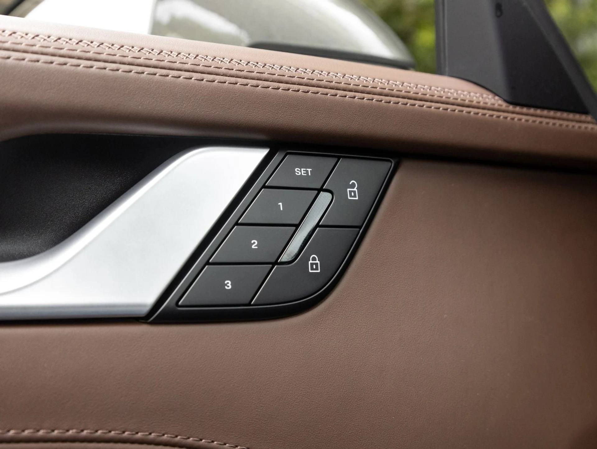 mph017_3921328841_18_4aacc3b97a