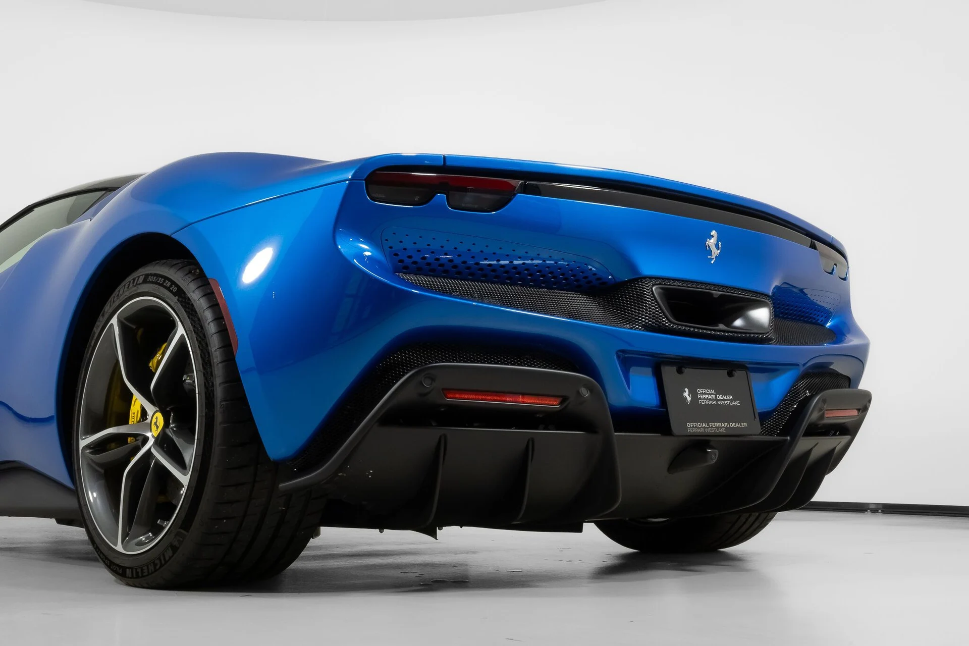 mph017_3927696056_963a83b806e2db7abe0e1df01779ec6a_ba8e2042f4