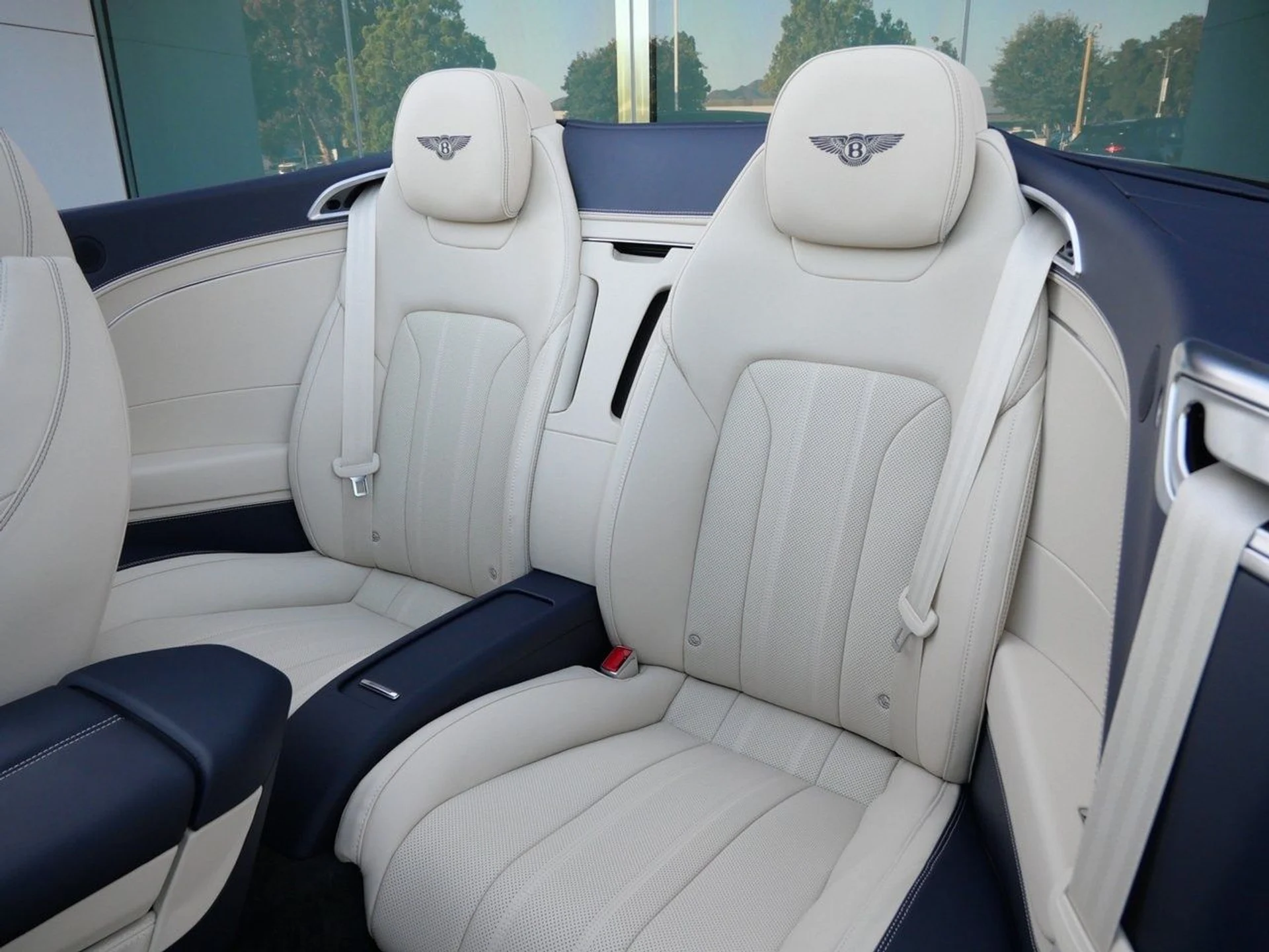 mph017_3929983328_0b39ddbb246910646bf5fde1b5a6af6ex_6456b4fd75