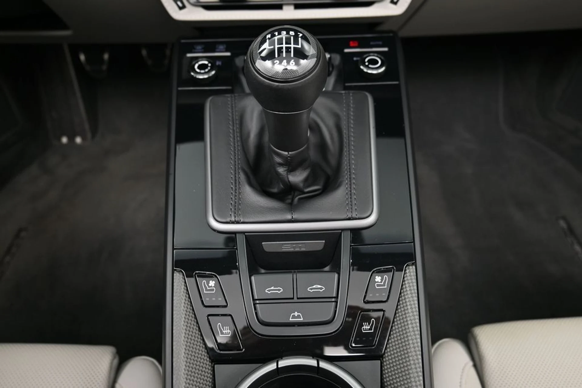 mph017_3930101145_815e330fd915605a13a6a1e83ed19d65x_af8933749d