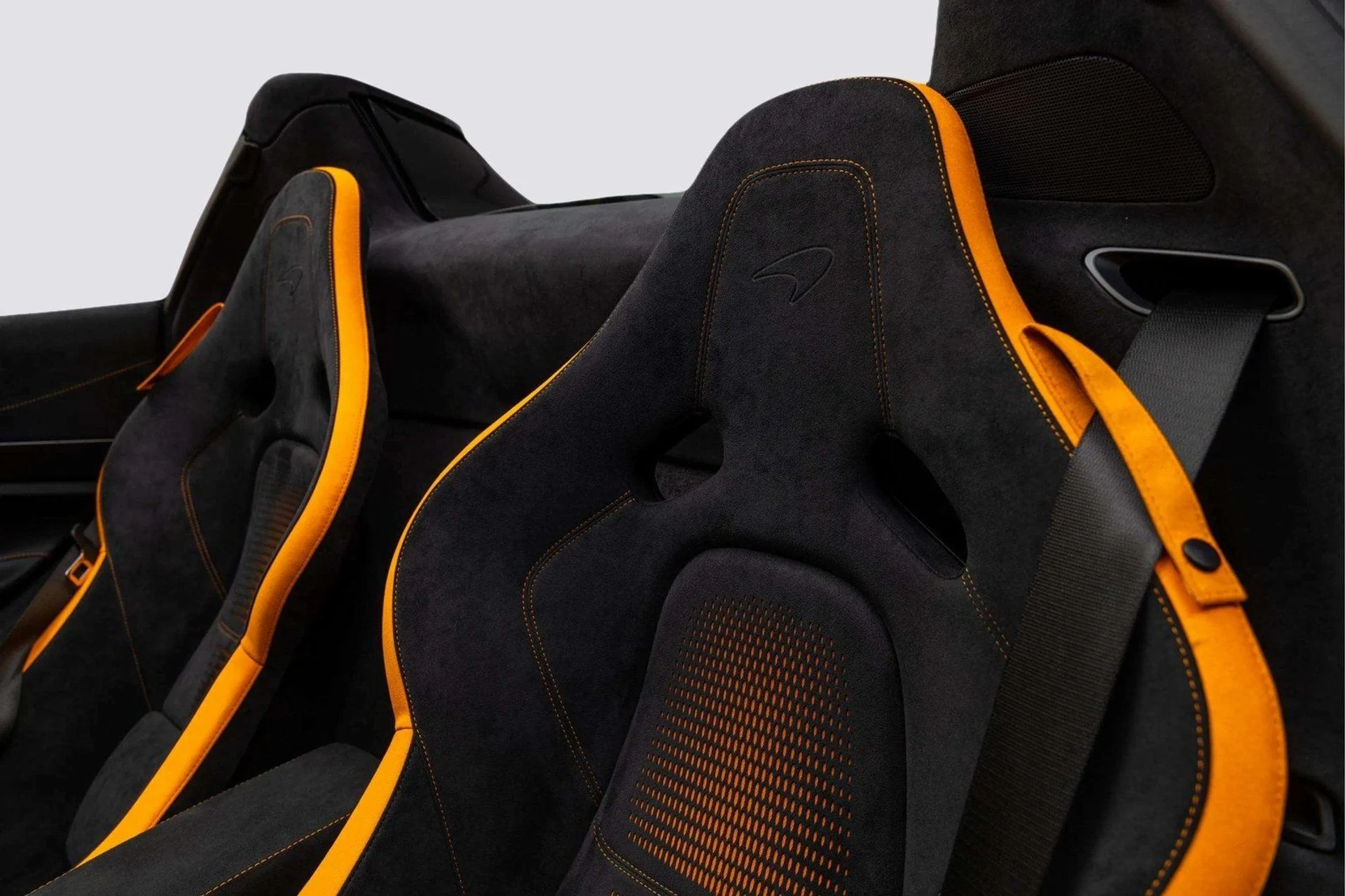 mph017_3934579906_image_18_f11d95a434