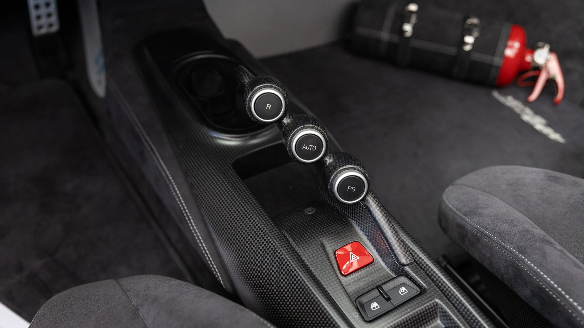 mph017_3942809088_98607bb65af242b490b4034a5a149bdd_3c66e3d9df