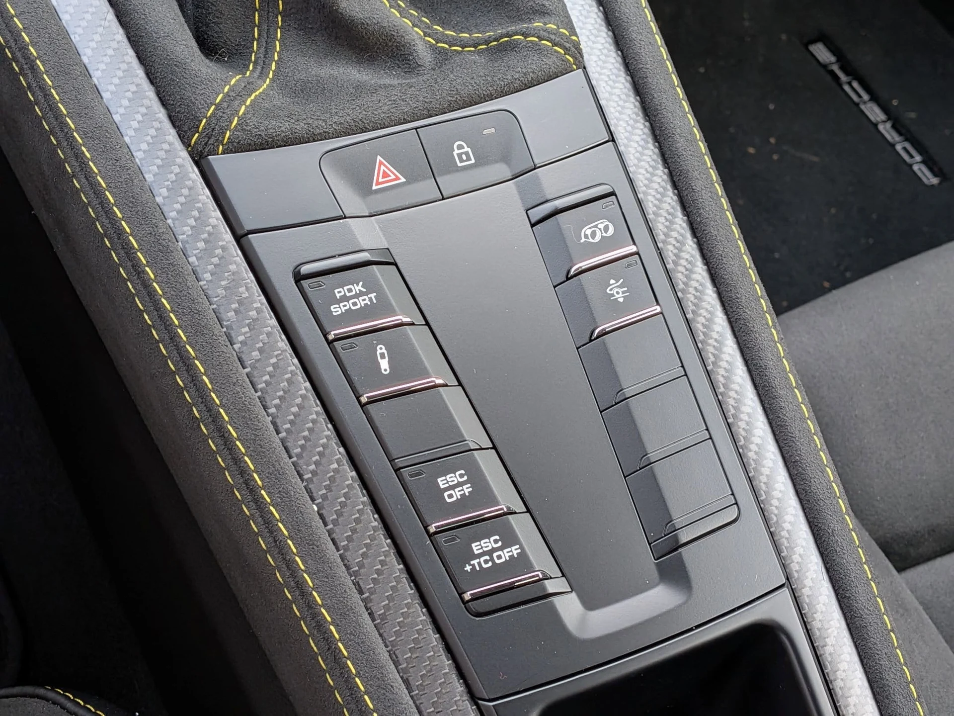 mph017_3943164475_7c1a92c29892a0343c12559973900e50x_ed06ca0abc