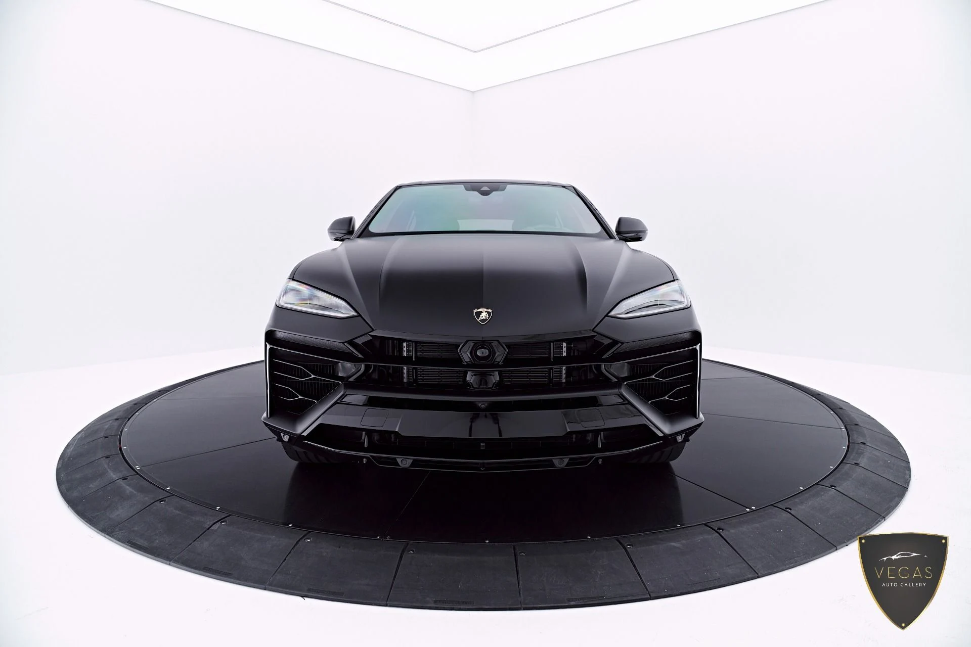 mph017_3944071755_Used_2026_Lamborghini_Urus_SE_1782163531_355f112cc9