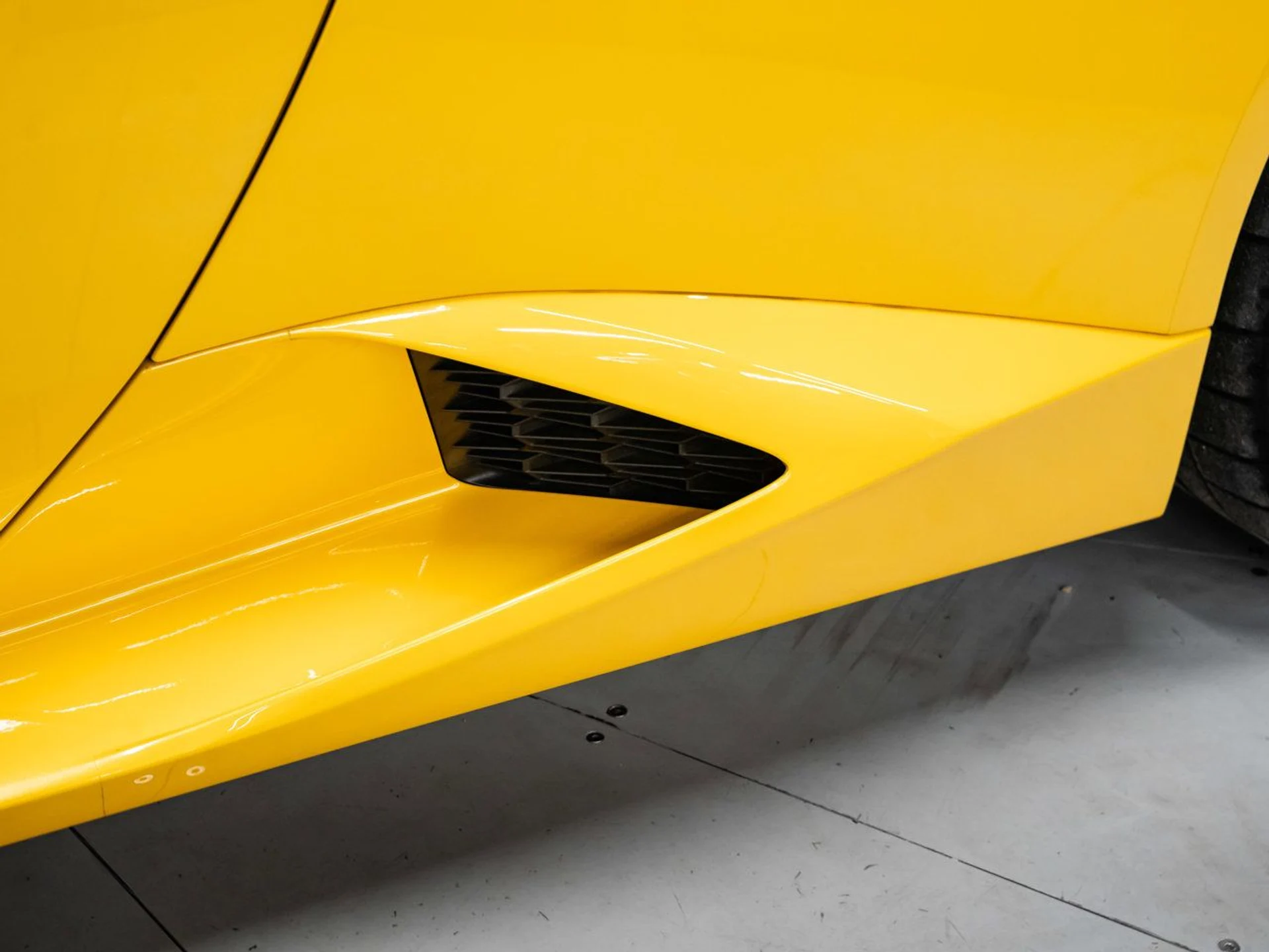mph017_3947876836_lamborghini_huracan_2017_c23c64b219