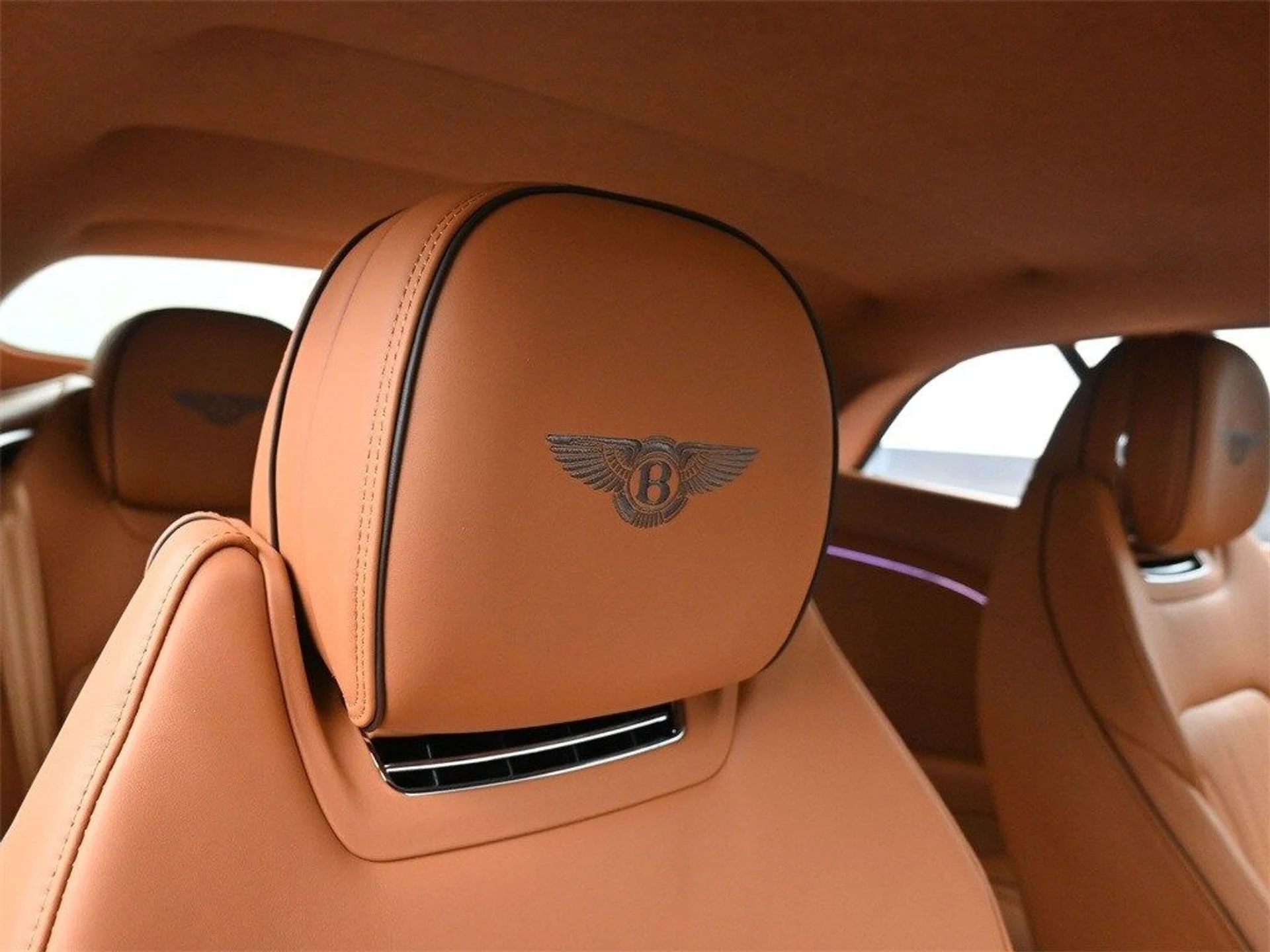 mph017_3948239648_81721772611402d1ae78a3eae82594fbx_a04d578342