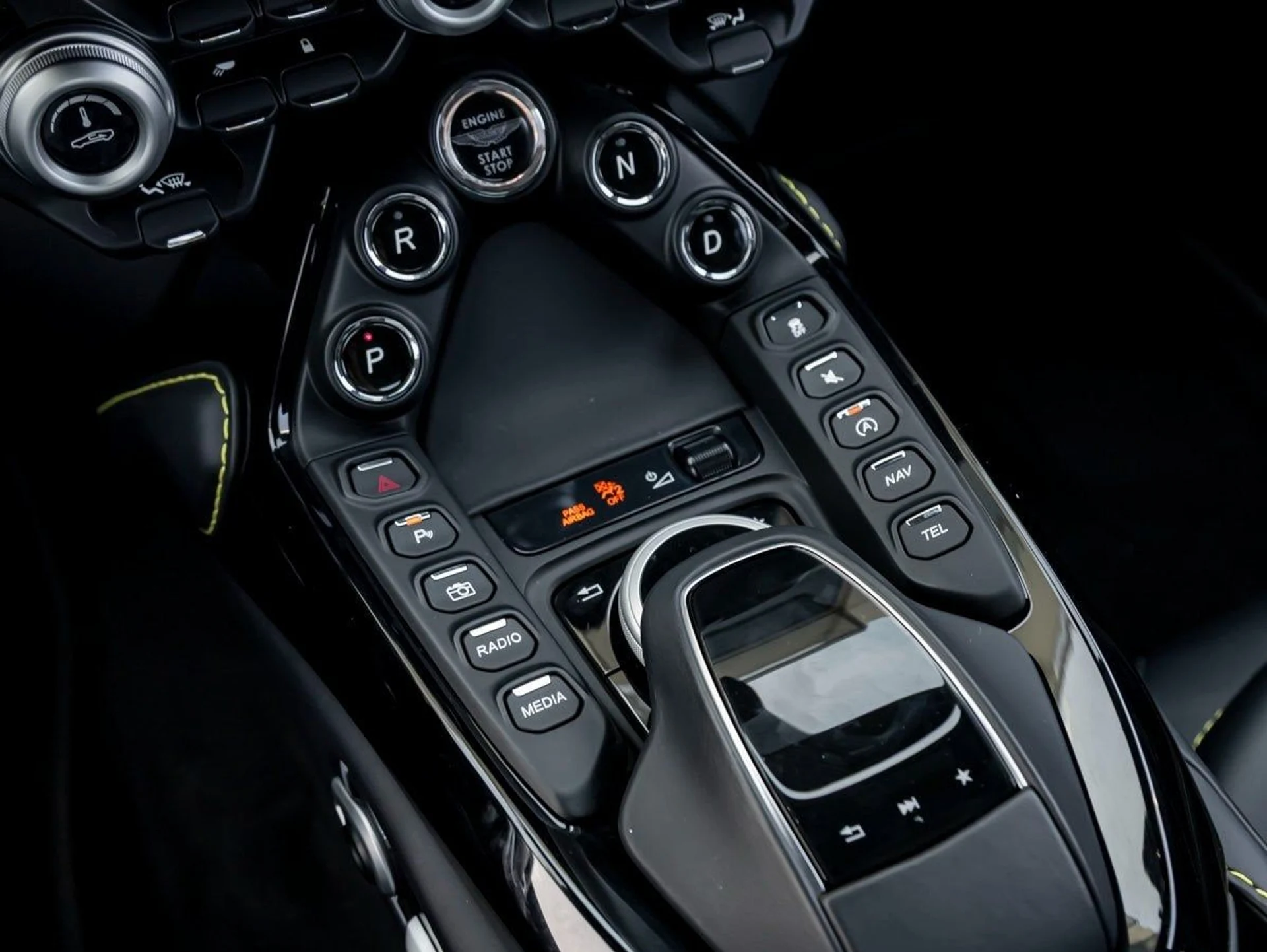 mph017_3952034973_18_df117e5d62