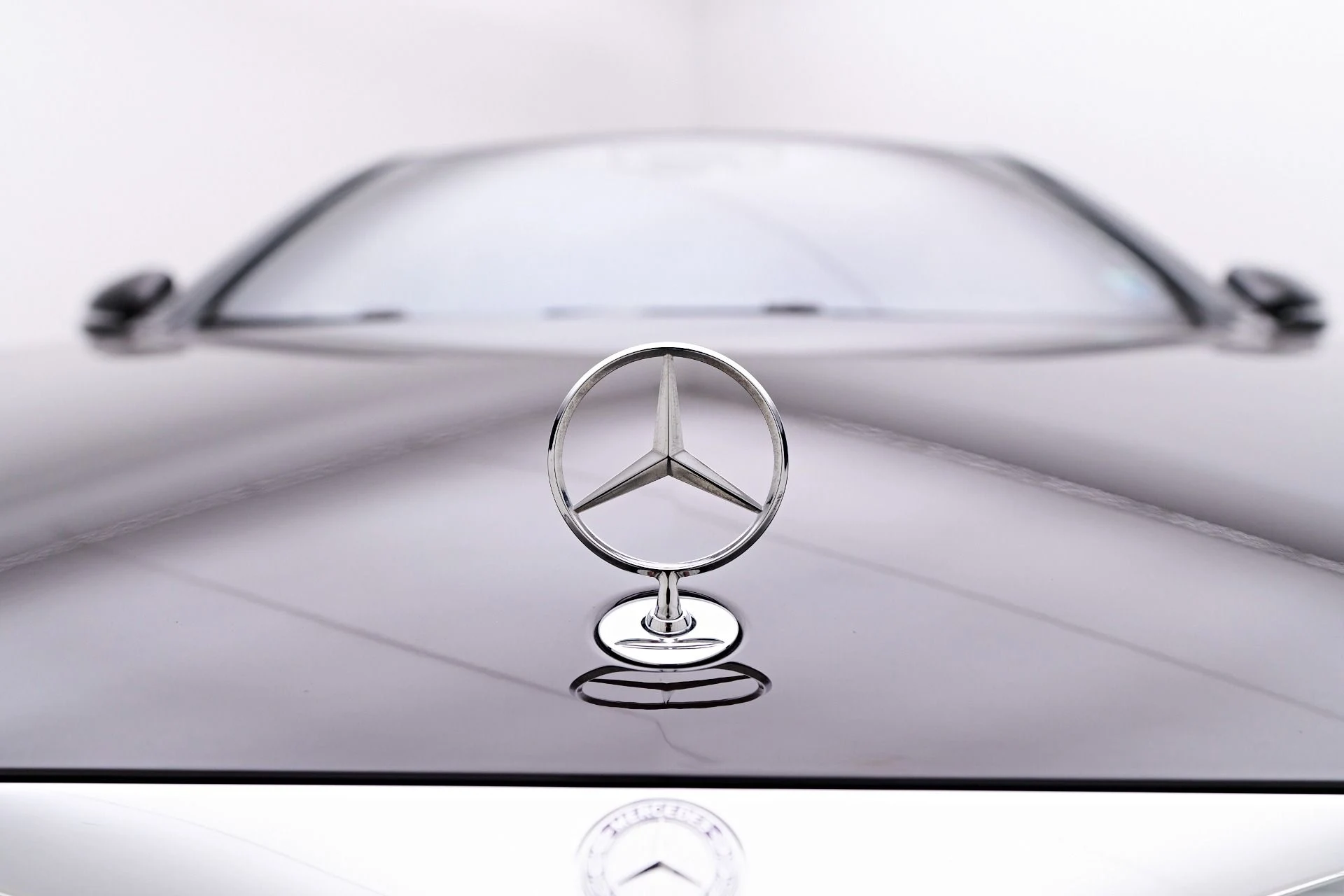 mph017_3964150365_Used_2016_Mercedes_Benz_S_Class_Maybach_S_600_1758850308_e21728b43d