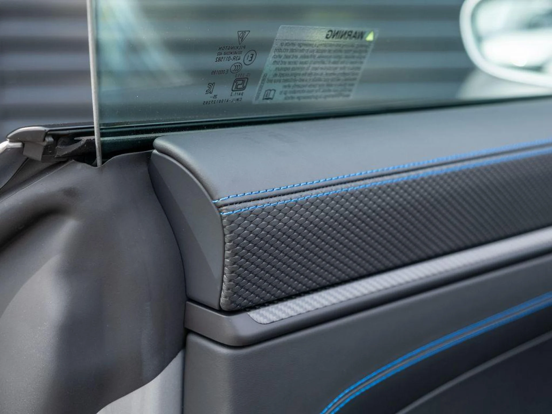 mph017_3971457612_q0i_Qq_EDK_0w9_Bxw_BSEOA_Rhr_Ht_Usw_58080deb24