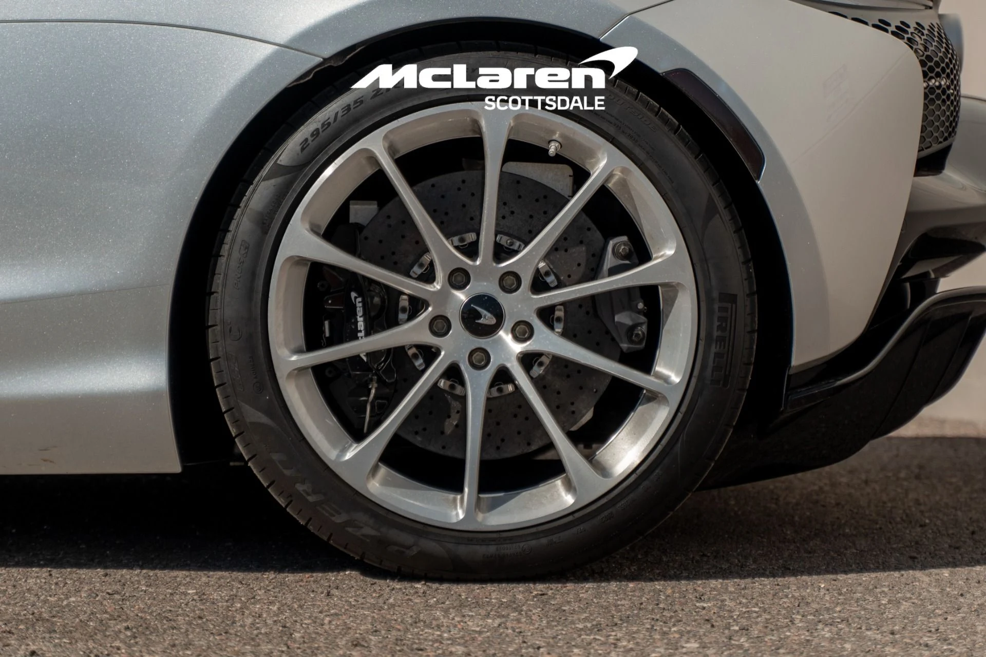 mph017_3971579174_Used_2024_MCLAREN_ARTURA_1763510051_81a218cc9f