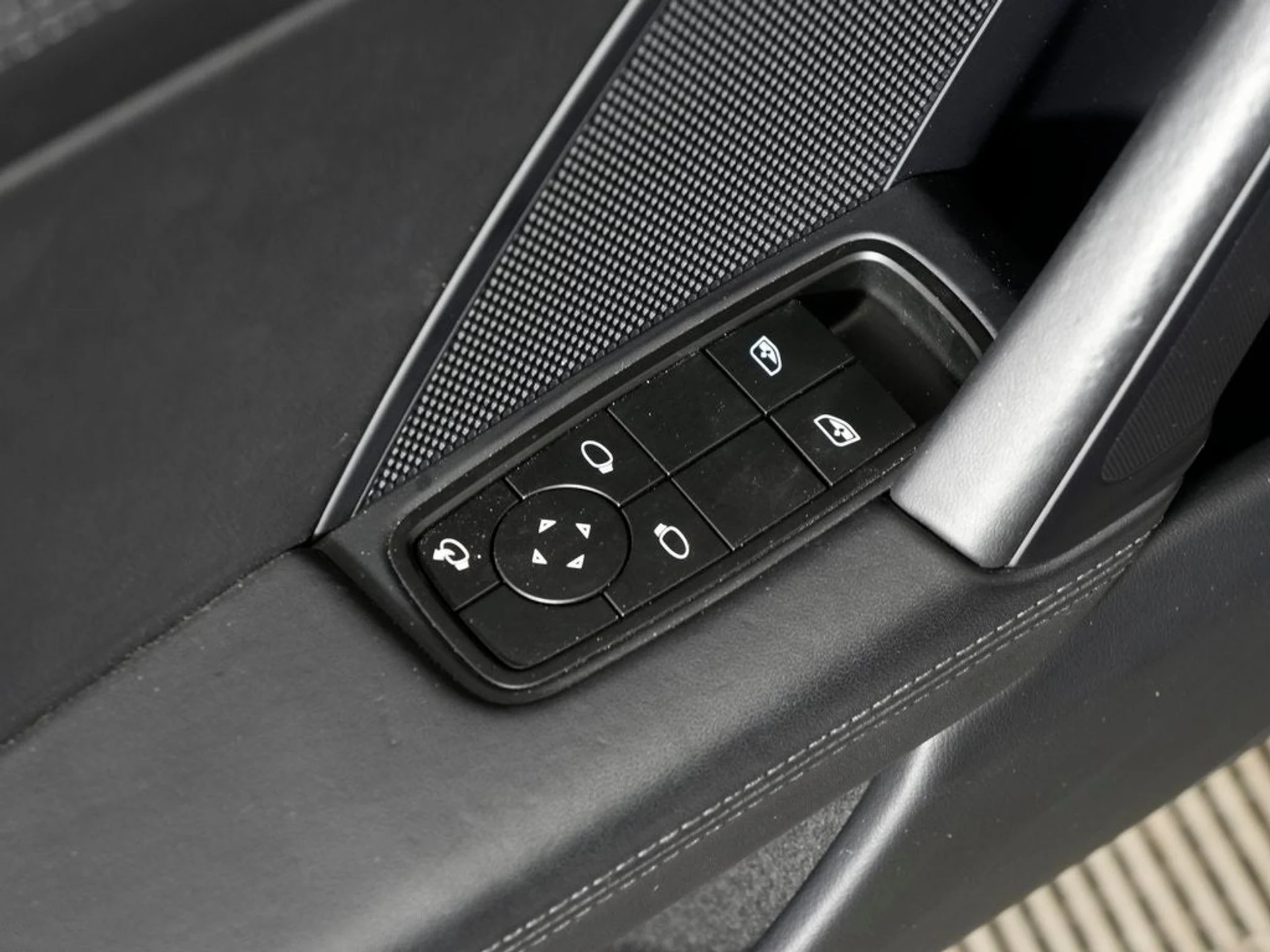 mph017_3971774303_18_4c45feafa2