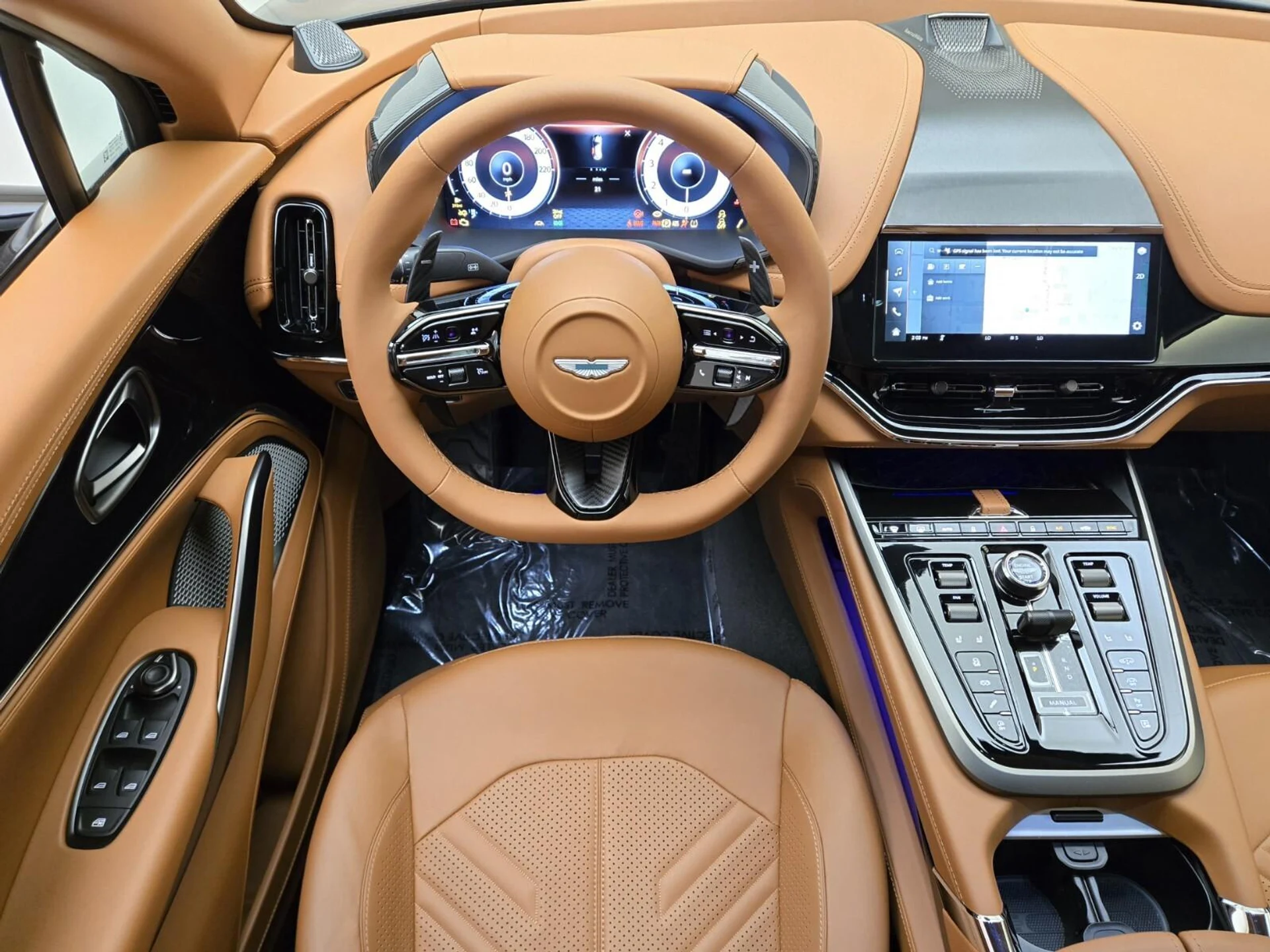 mph017_3974377881_New_2026_Aston_Martin_DBX_S_1776489475_147407f441