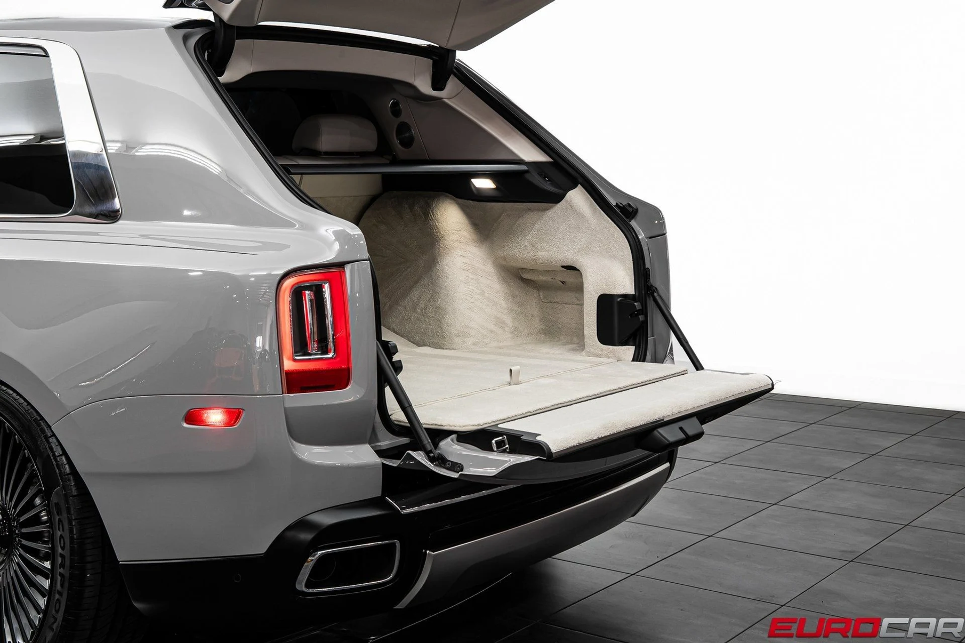 mph017_3975362291_image_18_4e5dc4682a