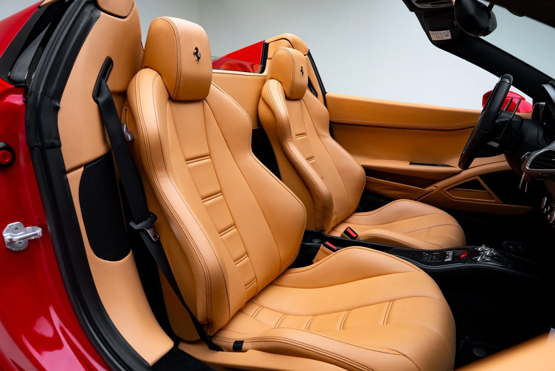 mph017_3978434797_Used_2014_Ferrari_458_Spider_1778539625_e617e1f2c7