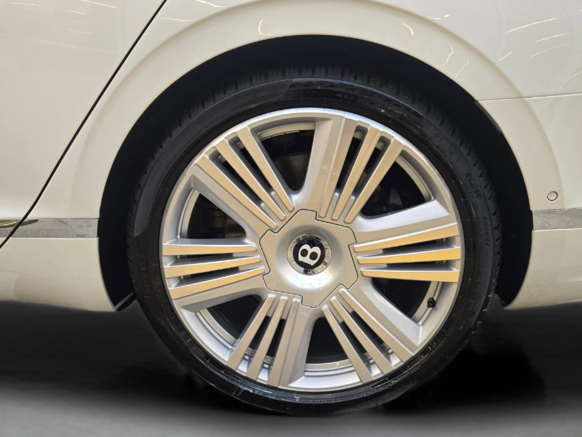 mph017_3979449390_6f774ab6745d7010547fc2a8c3a62699x_c9ceb6506c