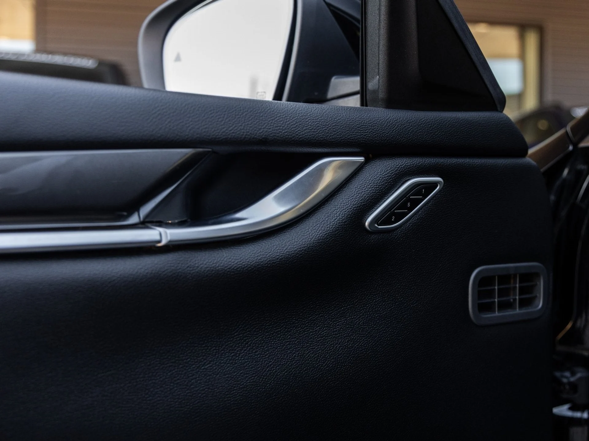 mph017_3979642085_18_9807192c61