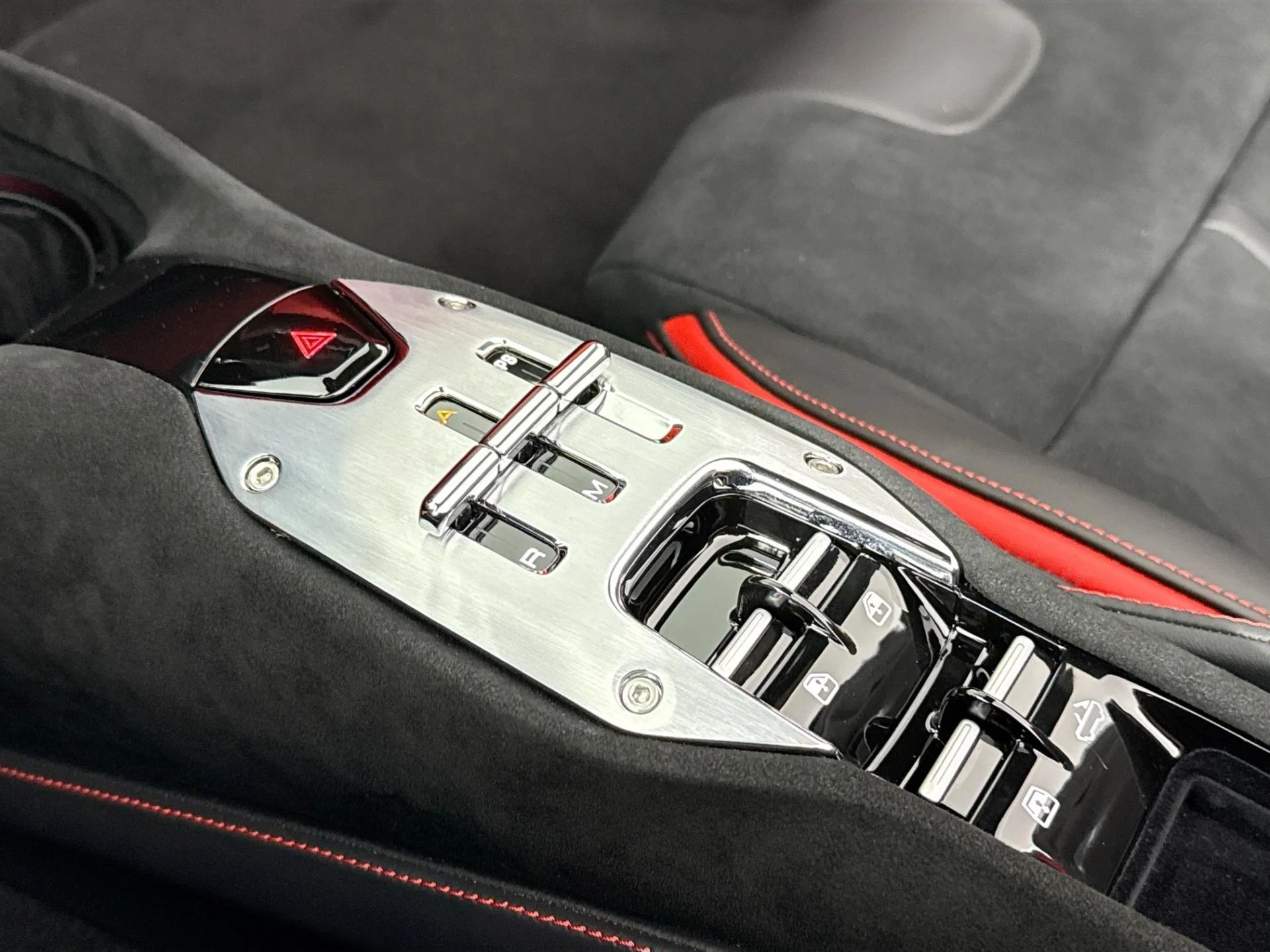 mph017_3987016597_Used_2025_Ferrari_SF_90_Spider_1784143795_0ba4146c6a