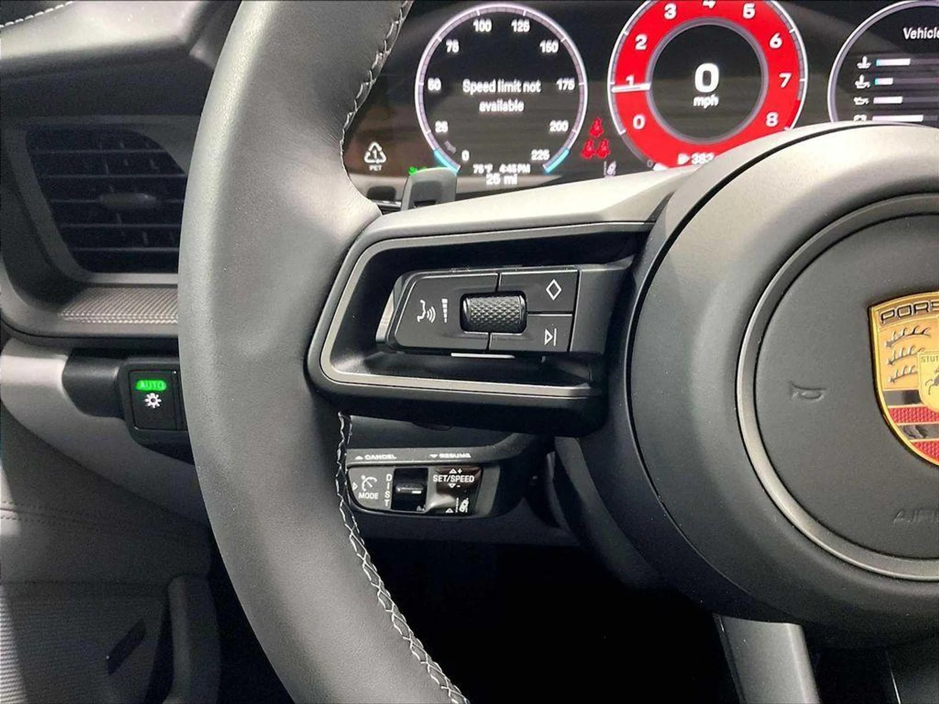 mph017_398881157_y3hlo_Vz59mo1_Yyh_Tr_Qi_Vjgb_H2_W8_4b761cd503