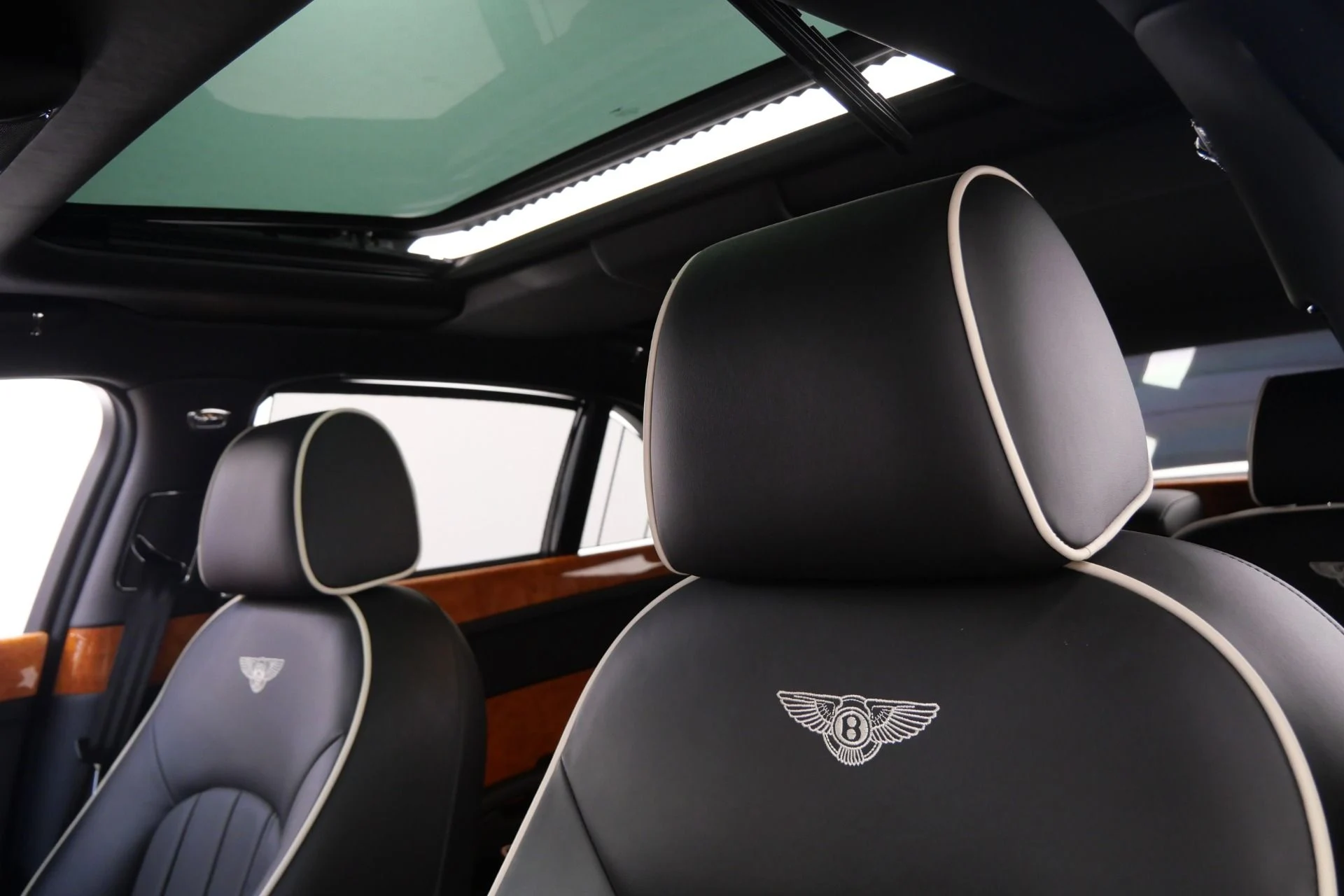 mph017_3992303199_Used_2013_Bentley_Mulsanne_Premier_Specification_Heated_and_Ventilated_Seats_1783449145_0eb9b81a08