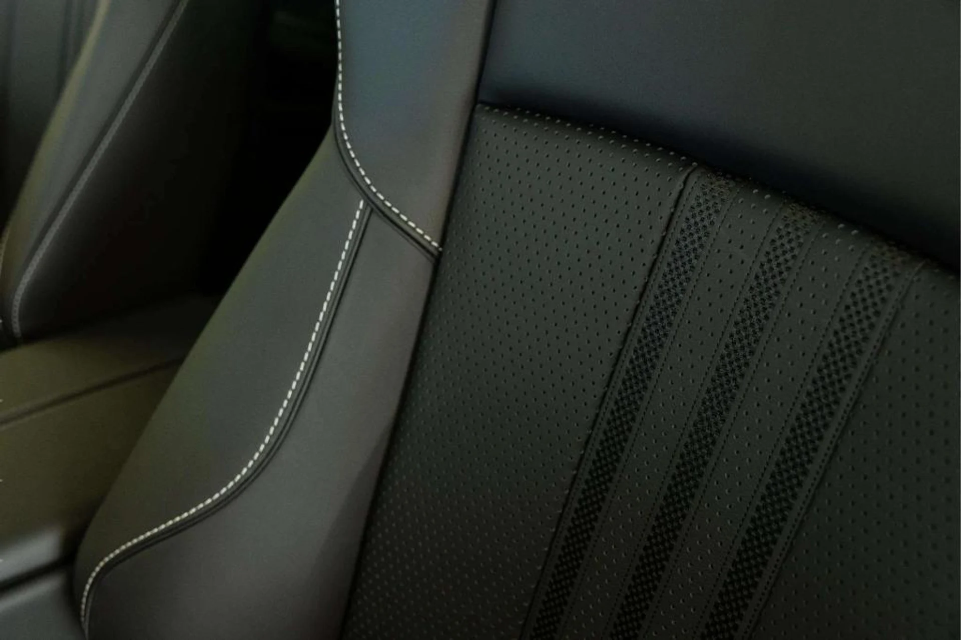 mph017_3995707988_r9d_PB_Gn_C_o_M_Ky3xhno21_Rk9_Cj_II_a037c614a9