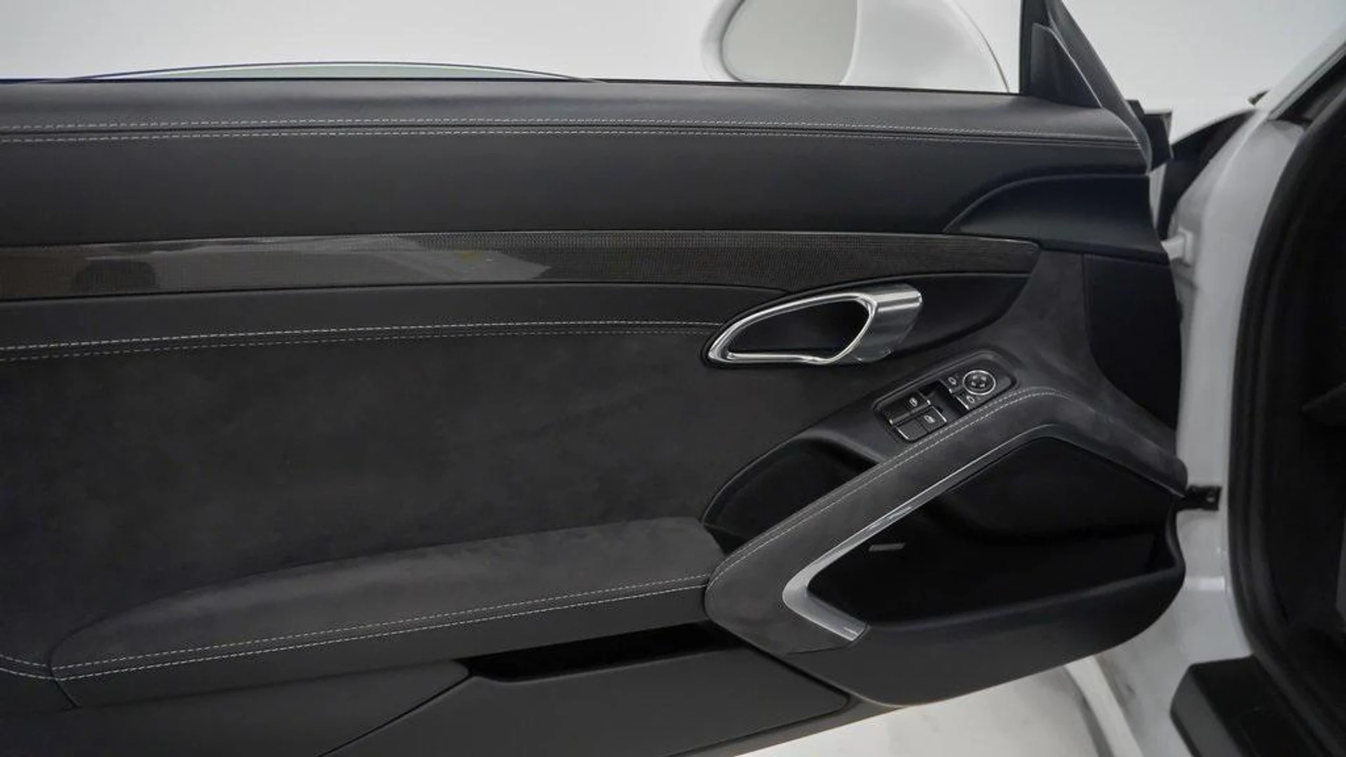 mph017_400821524_GG_Fnm_B1wlwjat56iy8_UJ_Ie_Um4_Zo_6c0a24f1fe