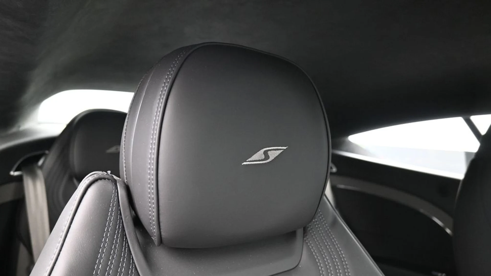 mph017_4019290151_d638818972c31a6d677970b37656cbe7x_52b1d57678