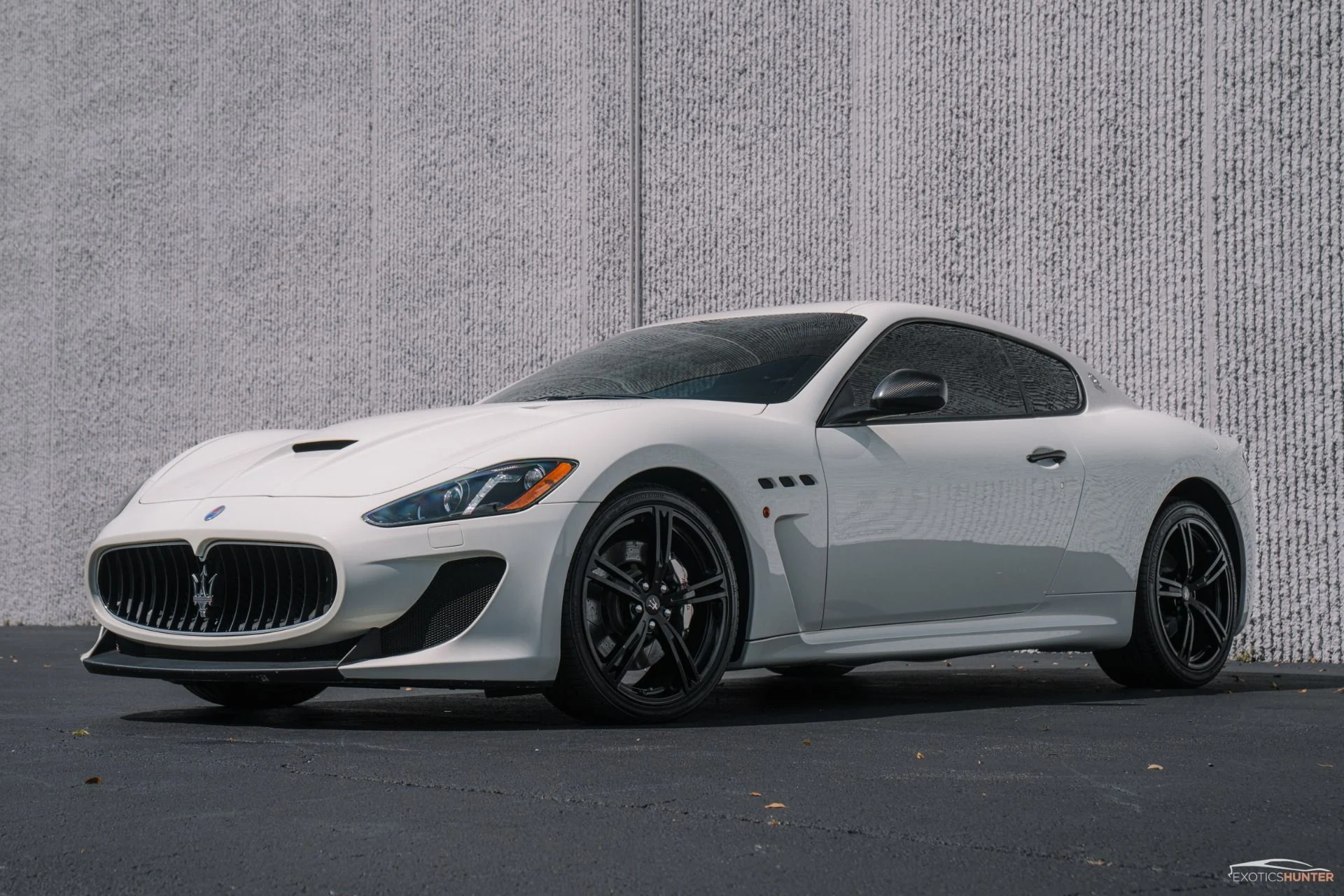 mph017_4024366061_Used_2014_Maserati_Gran_Turismo_MC_w_Aerodynamic_Carbon_Pack_Interior_Carbon_Pack_1755877560_00dfabfa95