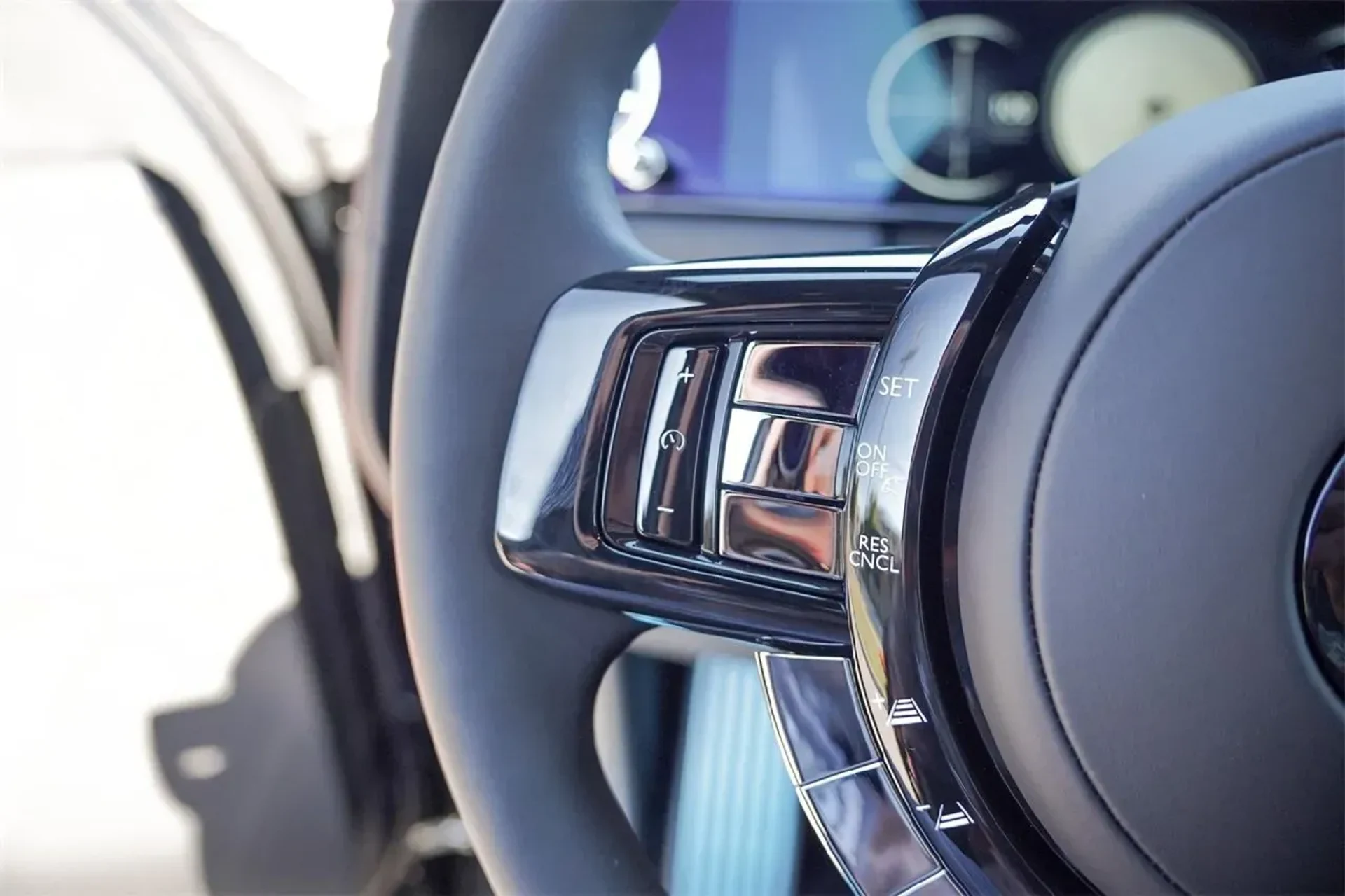 mph017_4030612875_8ebf706cc9c84976b5e1da2bca22d6e0_77e91b8b27