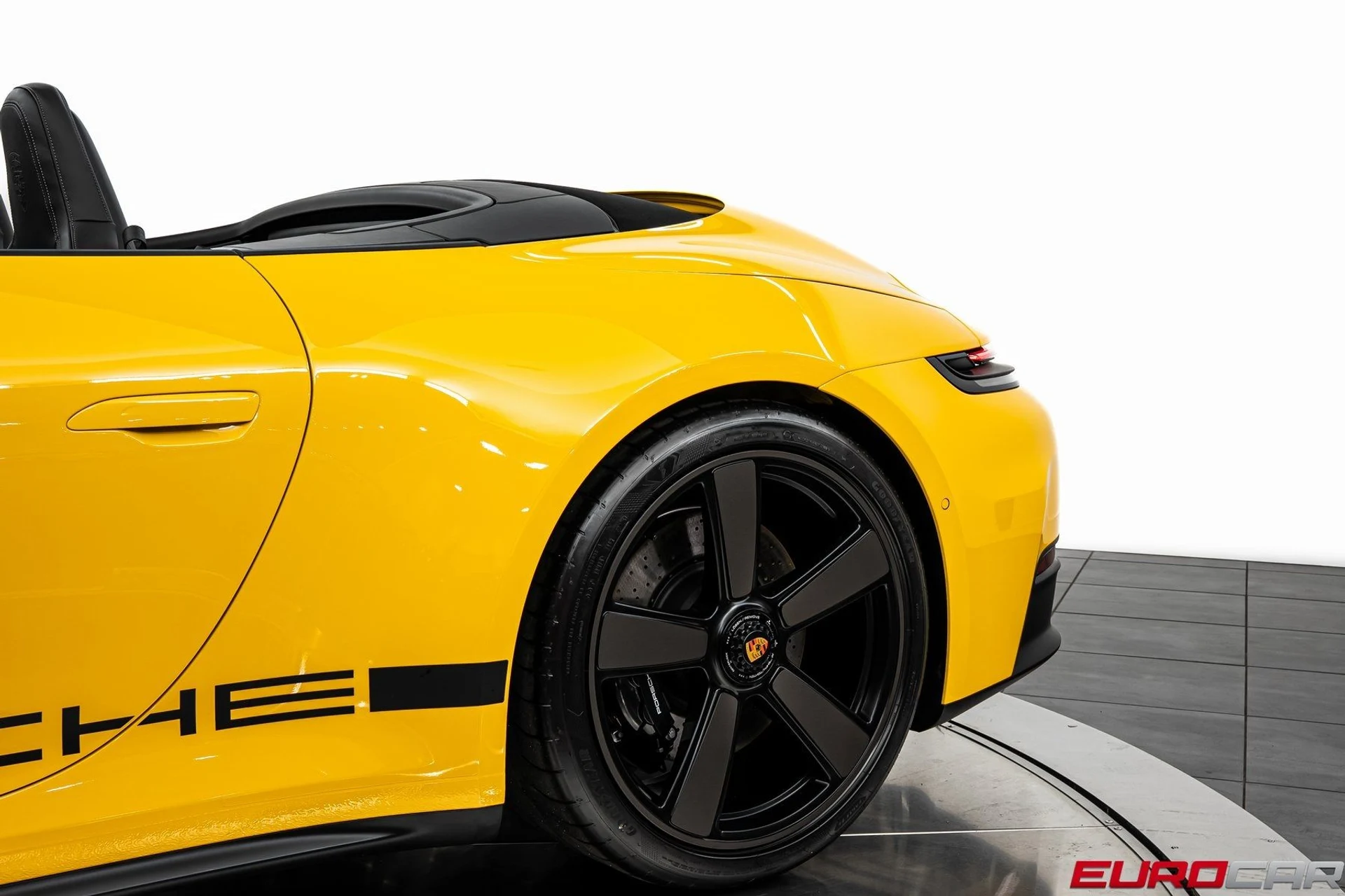 mph017_4031831127_image_18_fe4f4c4723