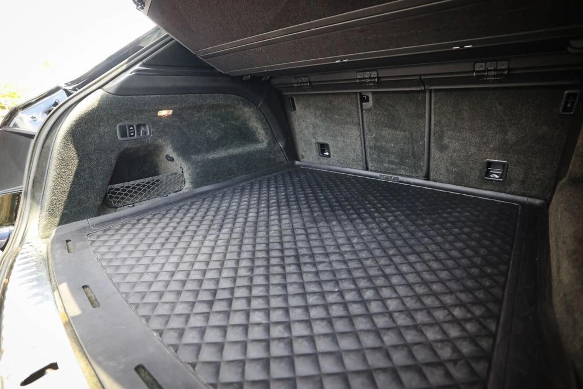 mph017_4049557015_6d03750e4d74cfcfd18d83daa2501312_d91187164f