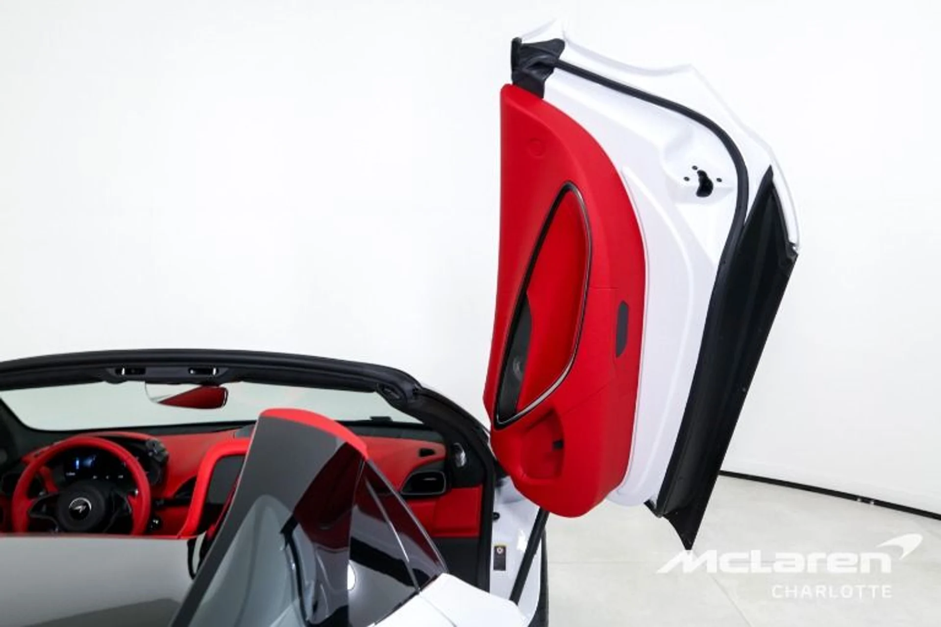 mph017_4051428747_New_2025_Mc_Laren_Artura_Spider_Tech_Lux_68af6f85c7