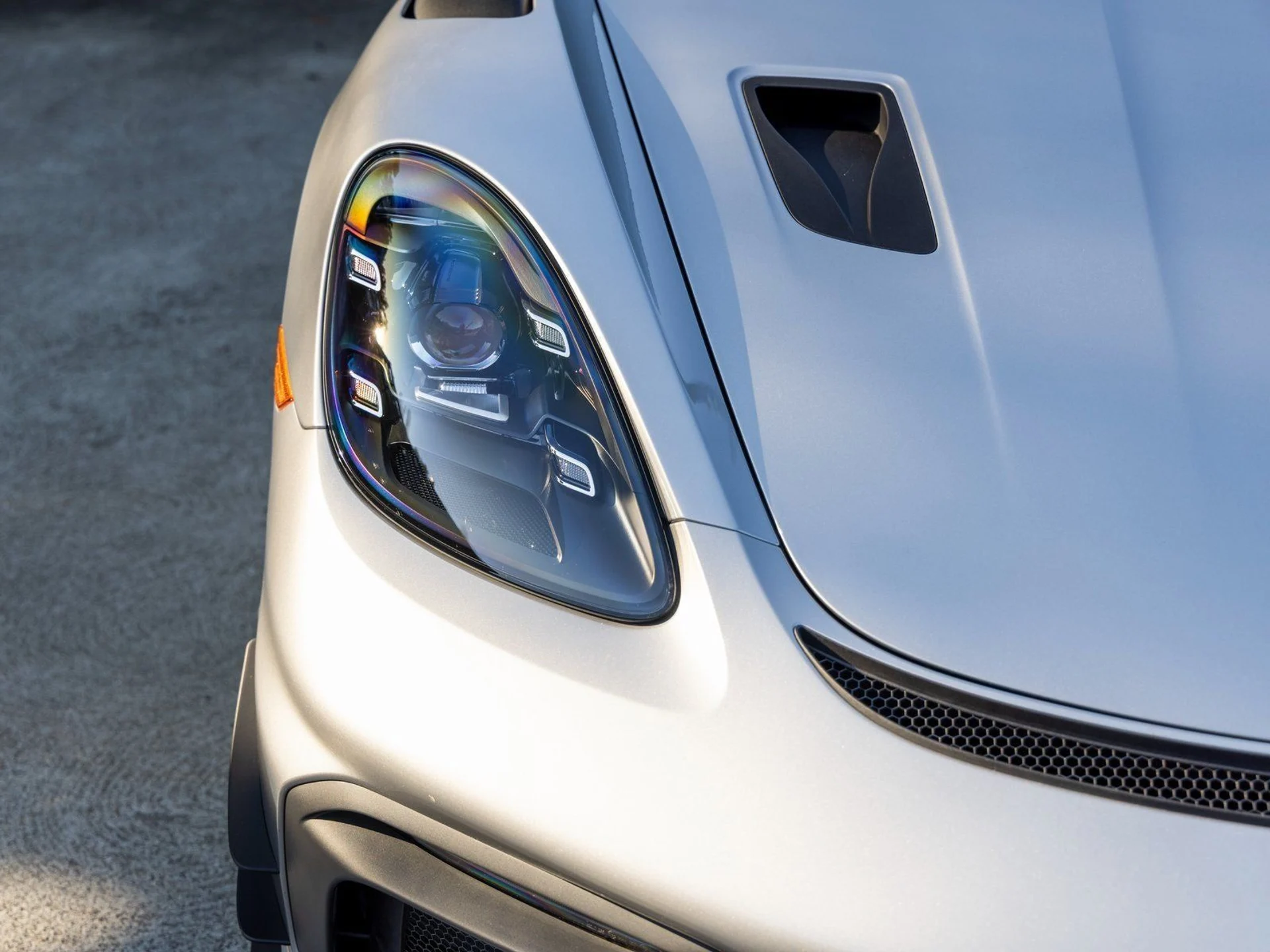 mph017_4051646679_18_b7f696b5d7