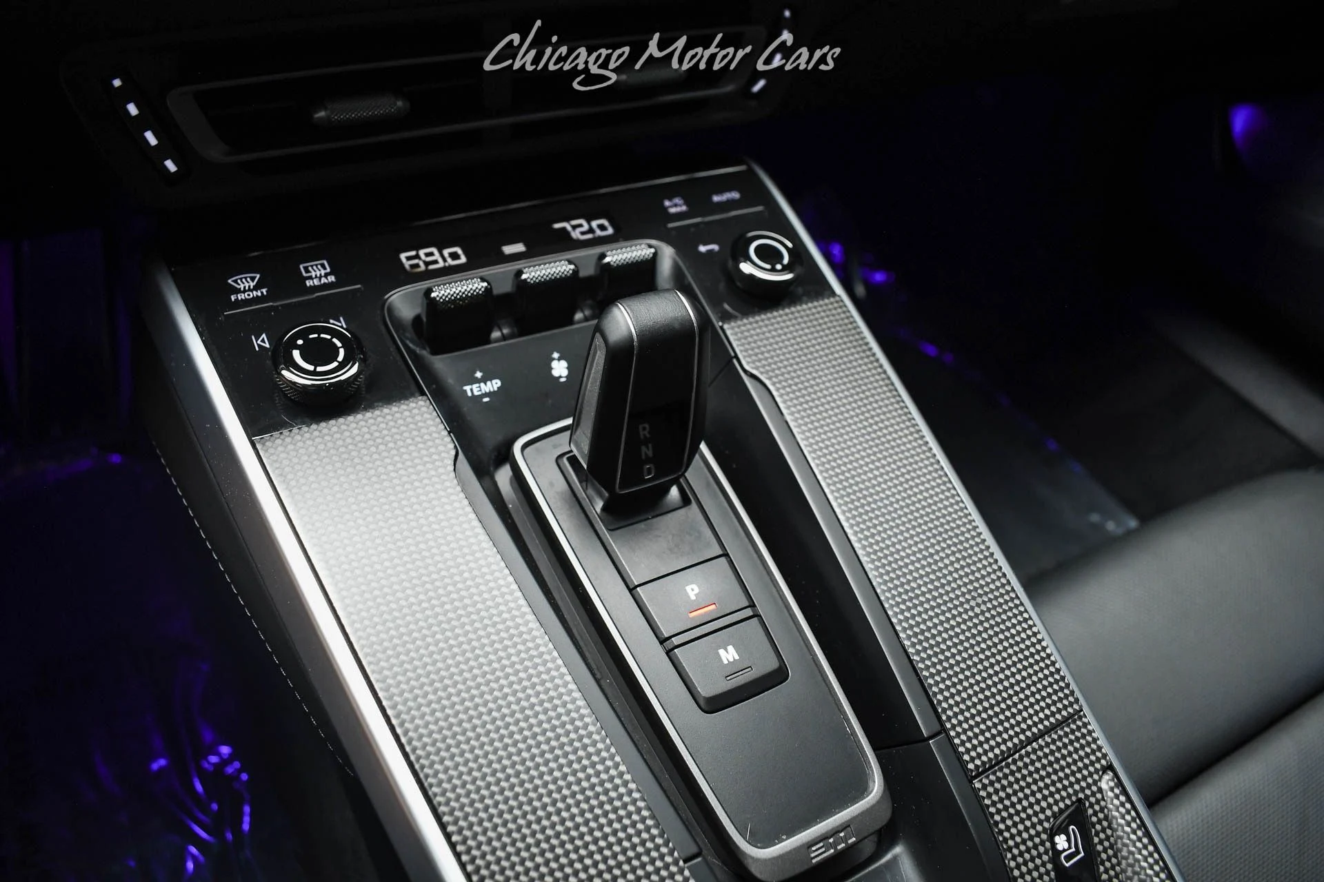 mph017_4052375970_12811_p18_l_8d8d95d633