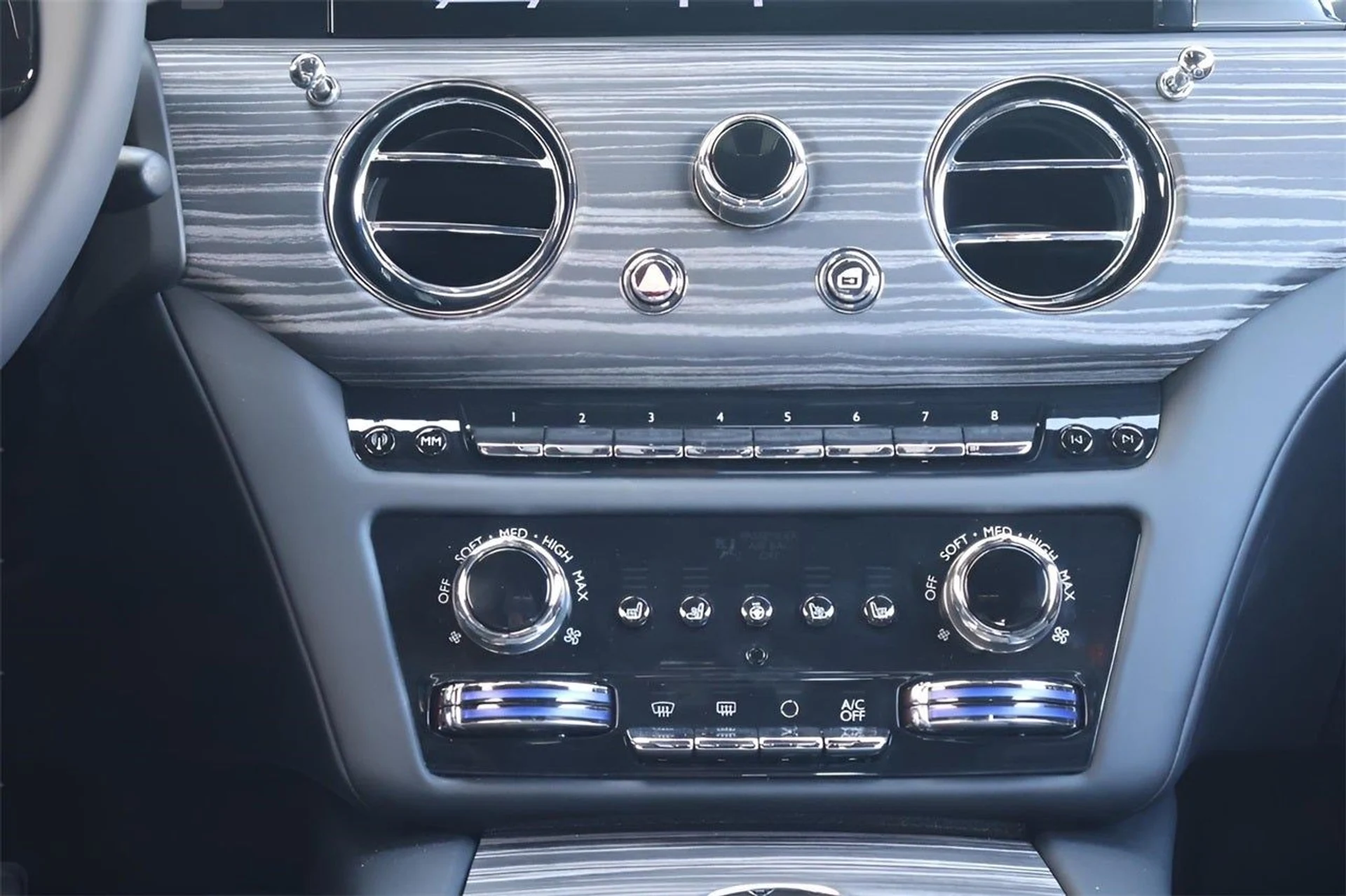 mph017_4053233004_18_3d32248f98