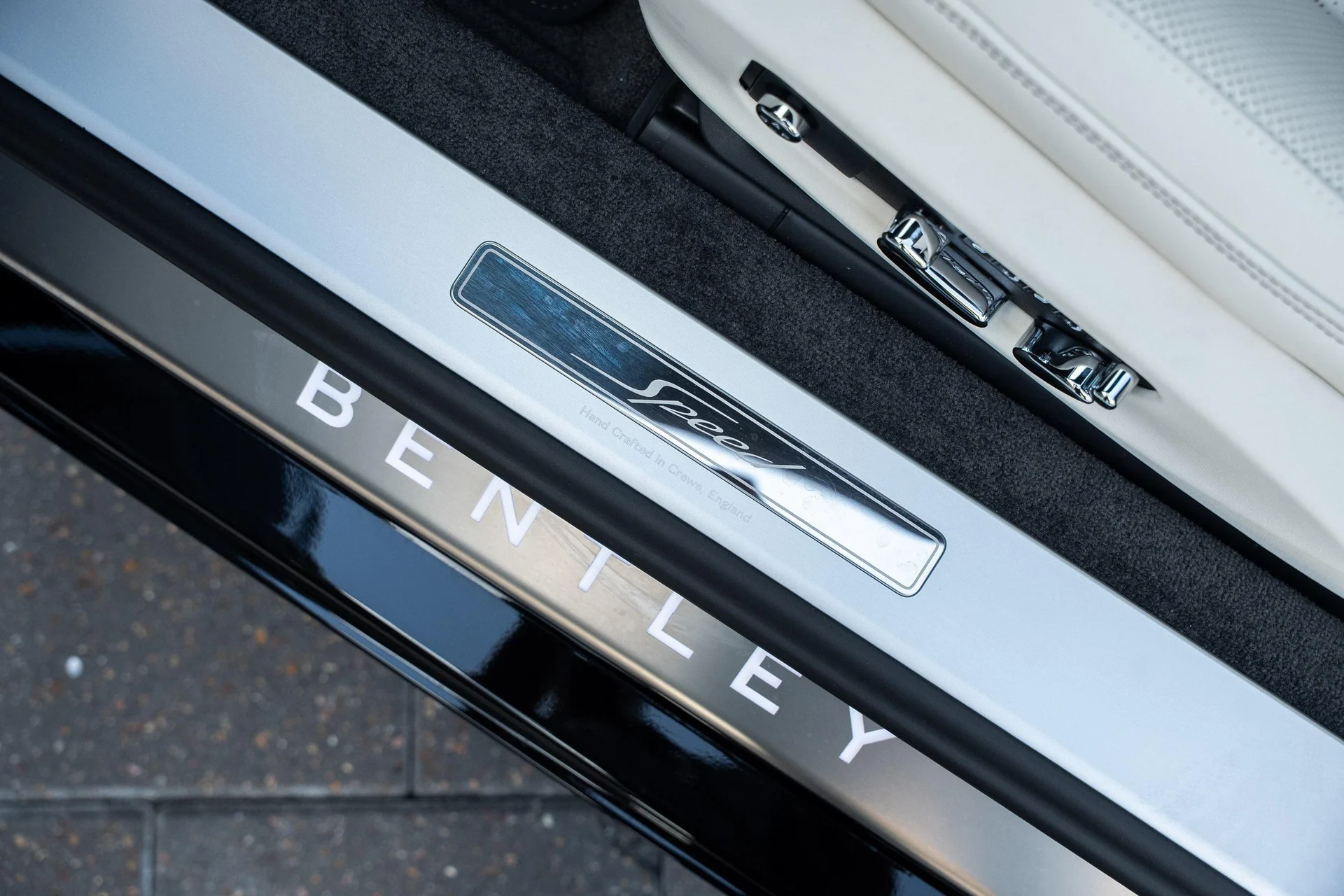 mph017_4057543958_439893878_688857ef327455e0273381d3_616296520e