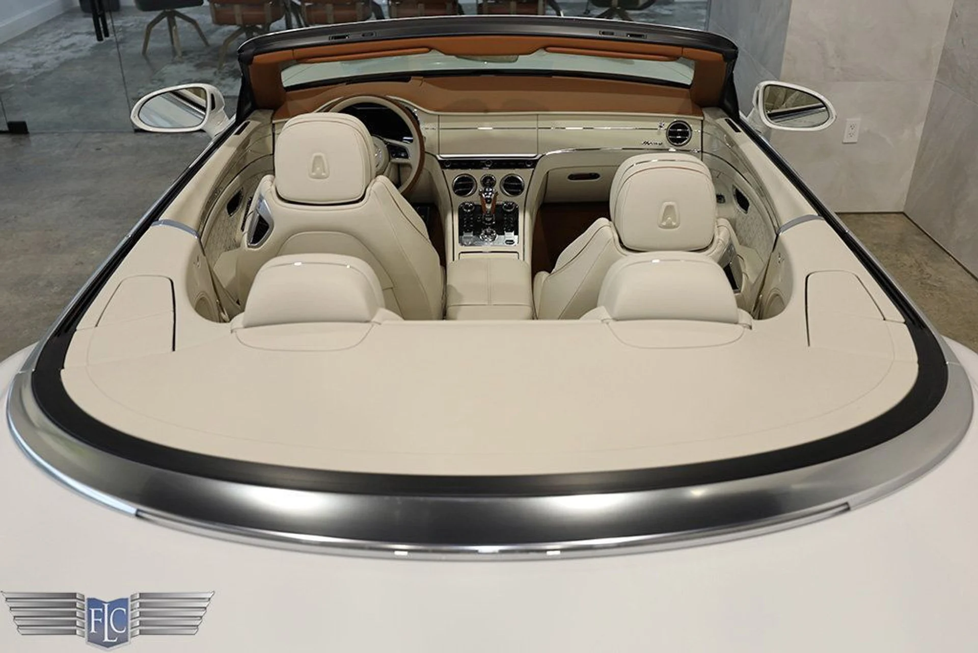 mph017_4060510929_used_2023_bentley_continental_gtazureconvertible_9689_22727335_18_1024_27be9a91c5