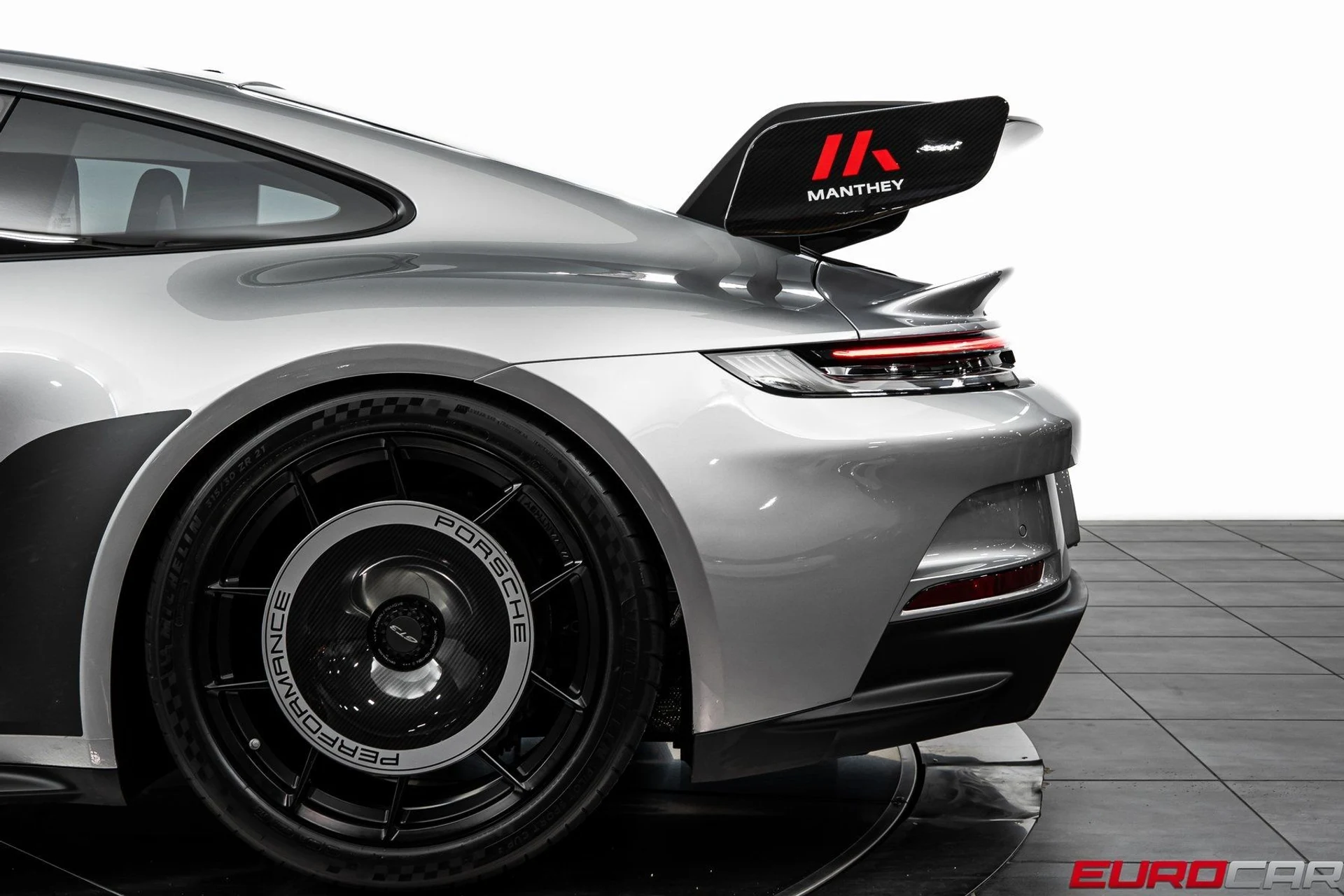 mph017_406374280_image_18_f5de3f1b1a