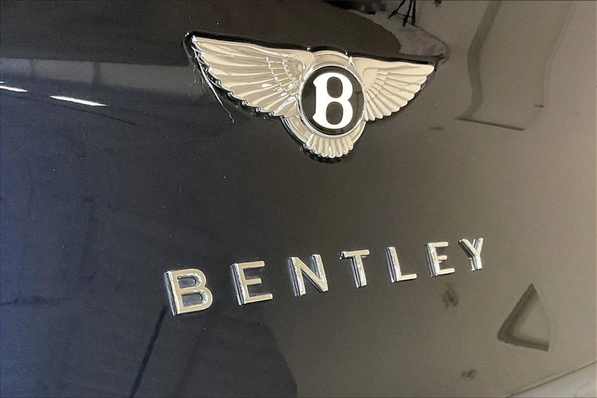 mph017_406864763_c3562a3270357924384961cd64843adbx_a50d5fc557