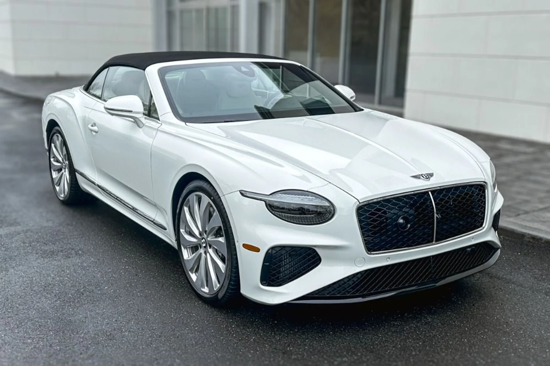 mph017_4072072119_New_2026_Bentley_Continental_GT_1777983882_ee03350998